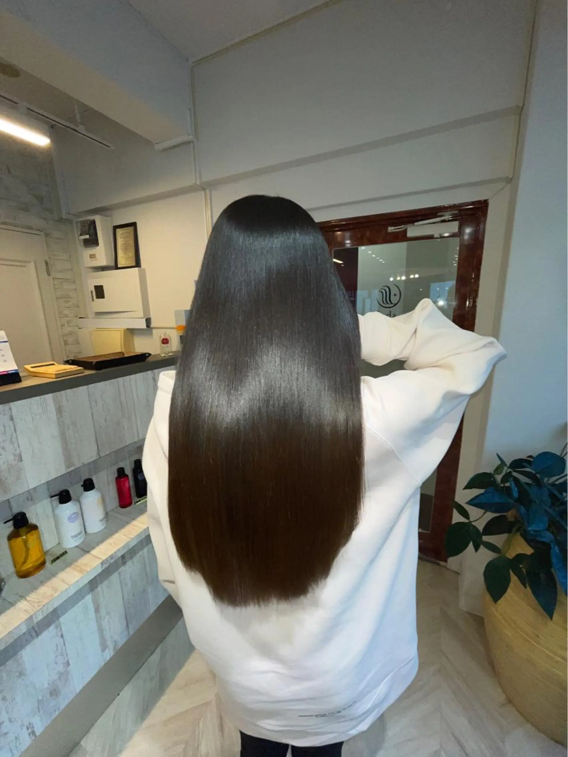 ロング カラー she2.所属・she2.新宿 Shotoのヘアスタイル