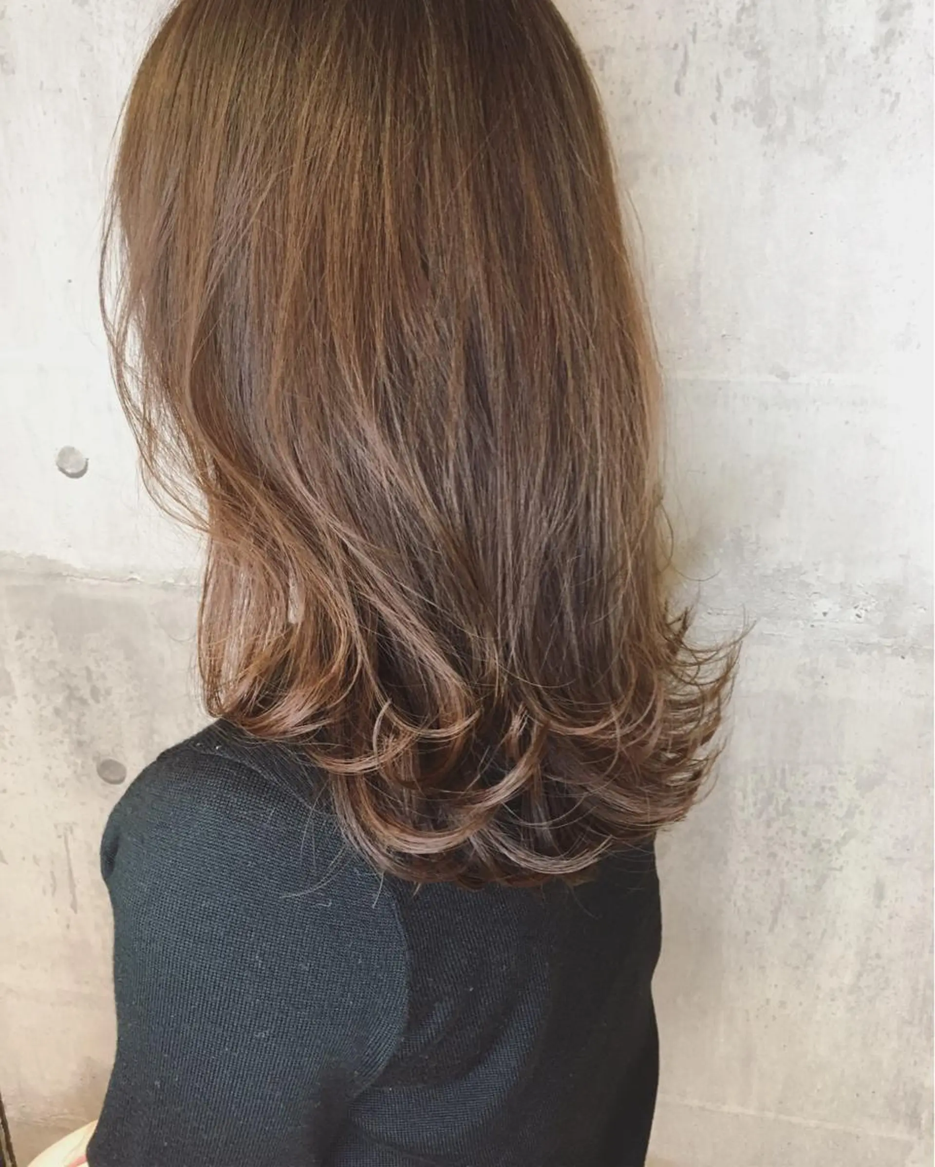 ミディアム カラー 髪質改善ｶﾗｰ ｹｱﾌﾞﾘｰﾁ/ﾀﾑのヘアスタイル