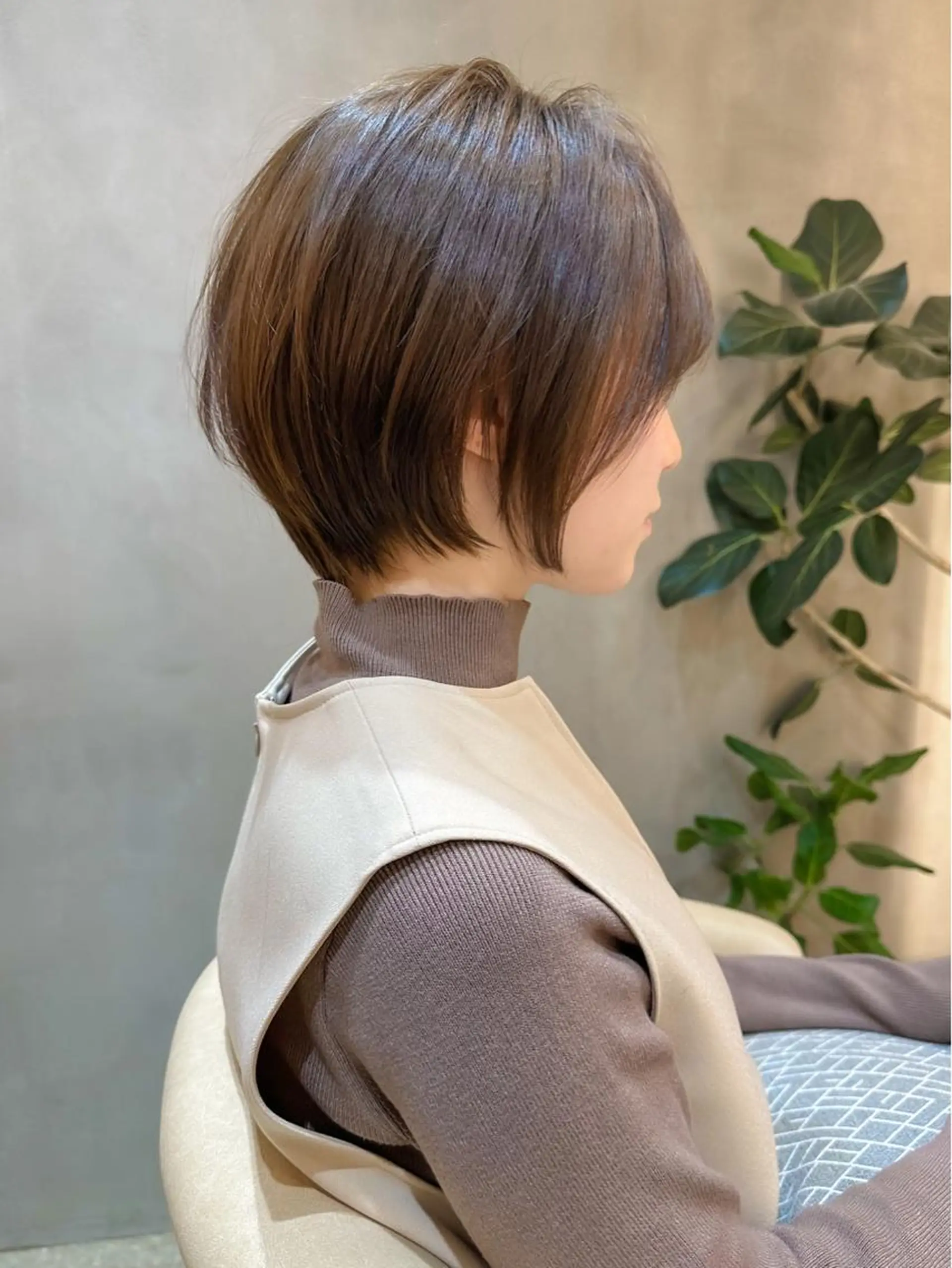 ショート カラー カット ヘアカラー トリートメント ボブ/ショート/ 縮毛矯正⚜️工藤昴のヘアスタイル