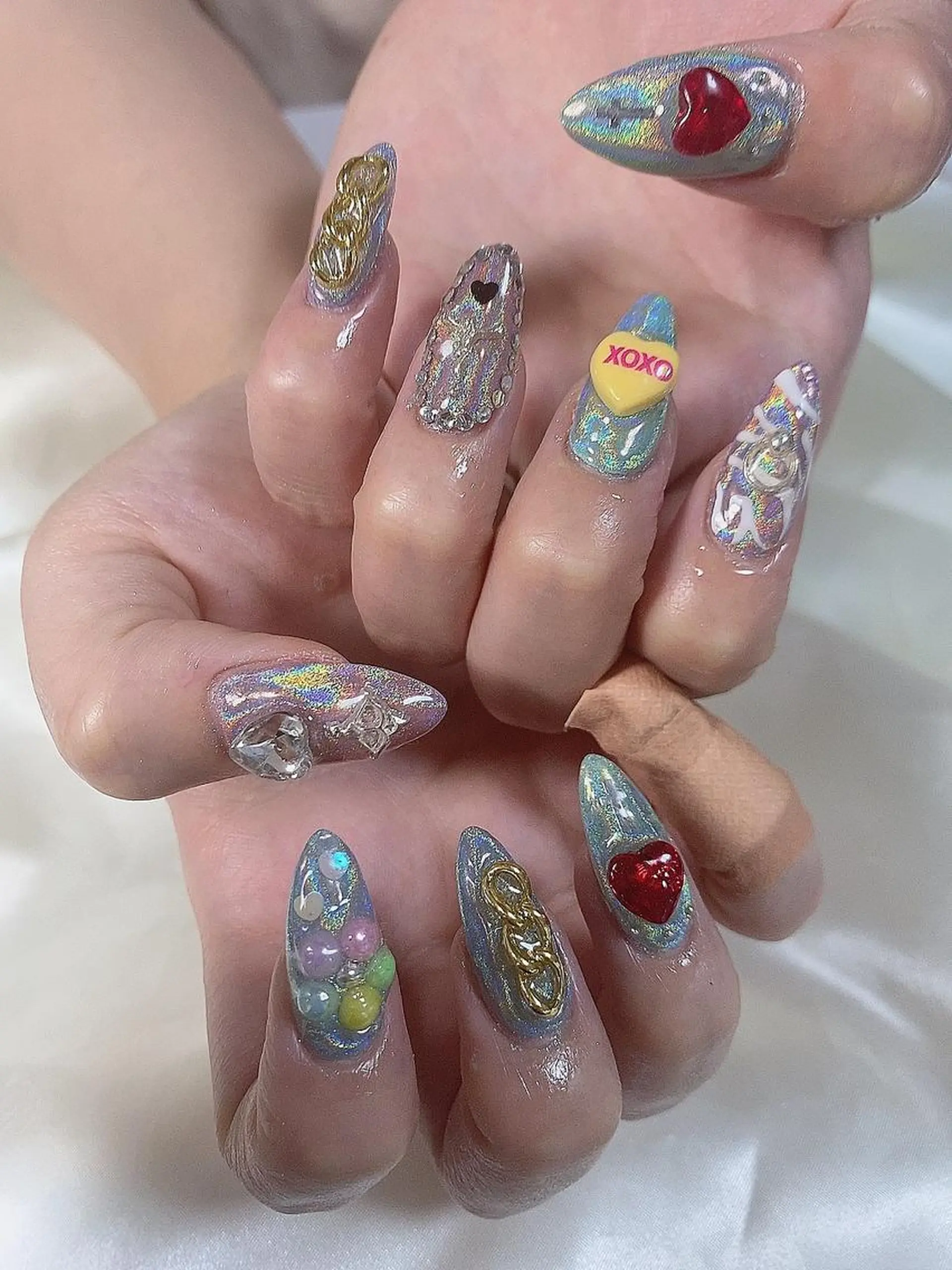 ネイル マツエク・マツパ 高草木 桃香のネイルデザイン