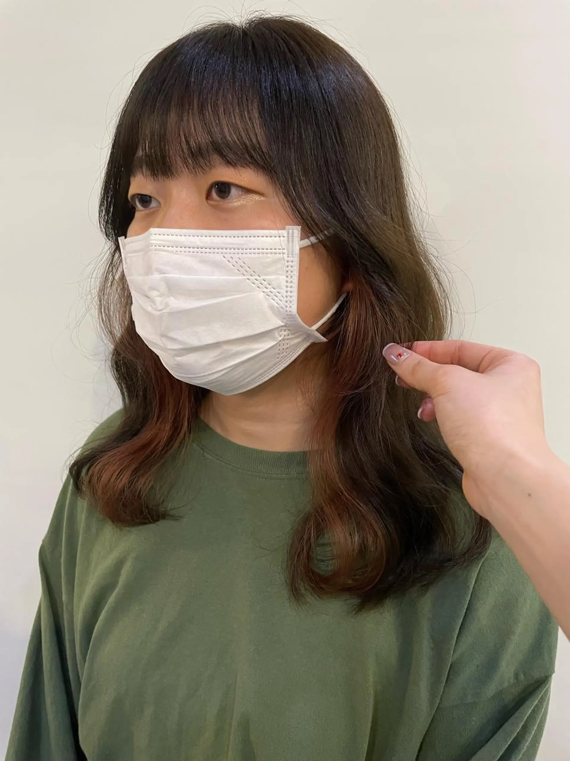 セミロング カラー silo所属・silo MOKA 顔周りカット🦦のヘアスタイル