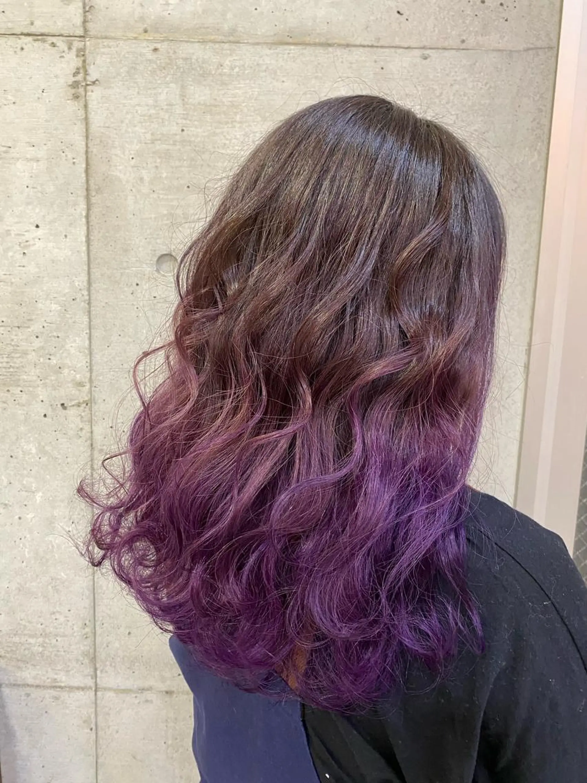 セミロング カラー グレージュ ラベンダーカラー ラベンダーグレージュ ラベンダーグレー パープルカラー 大栗 佑也  髪質改善のヘアスタイル