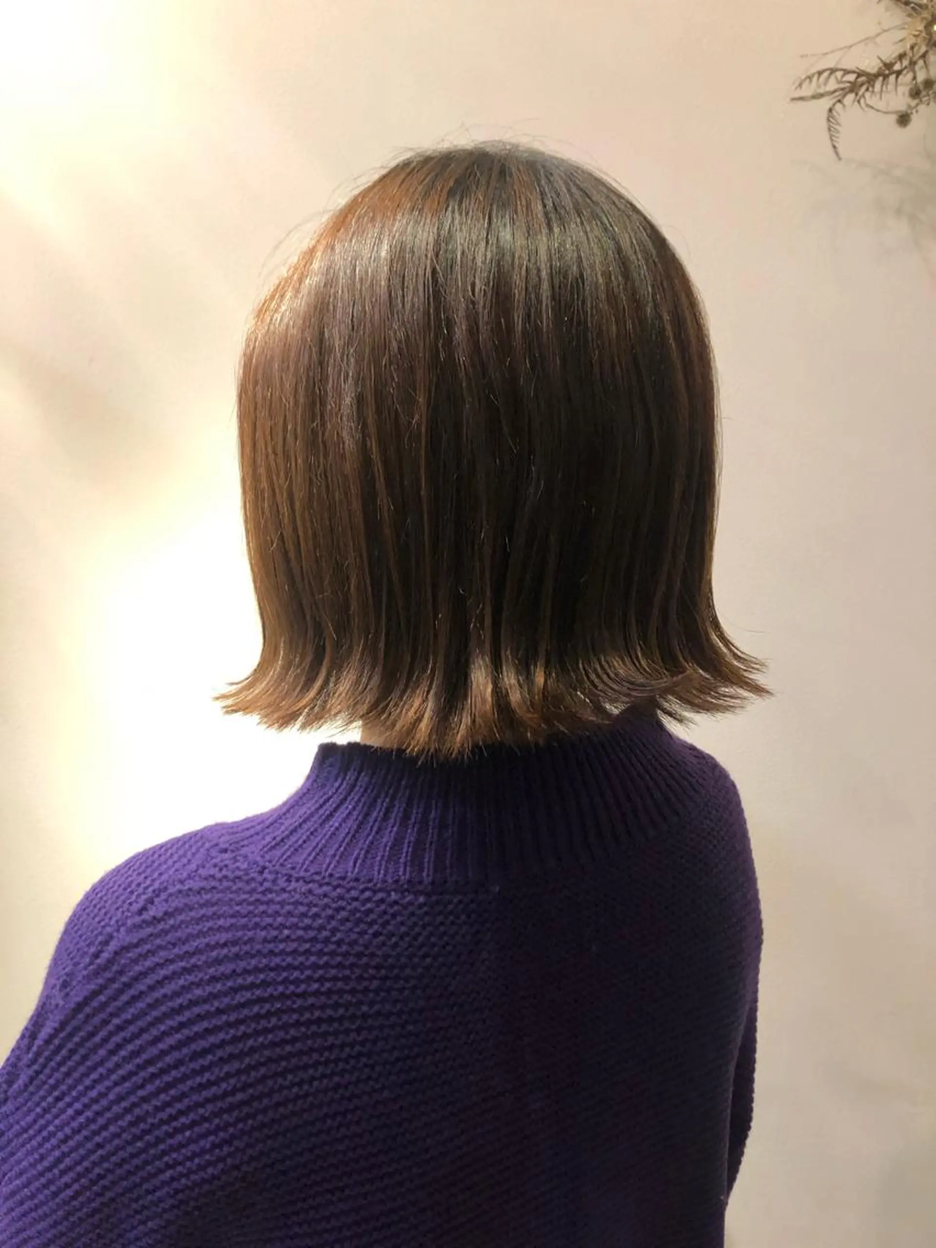 ミディアム 外ハネヘア ルシードスタイルクリザンテーム所属・メンズパーマ、カラー 大募集村上莉奈のヘアスタイル