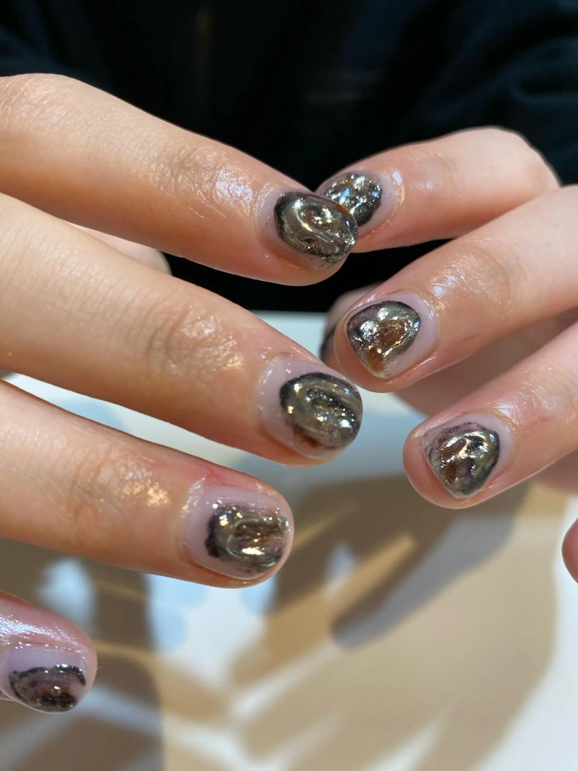 ネイル シルバー ハンドネイル 表参道colore所属・表参道colore店 REICAのネイルデザイン