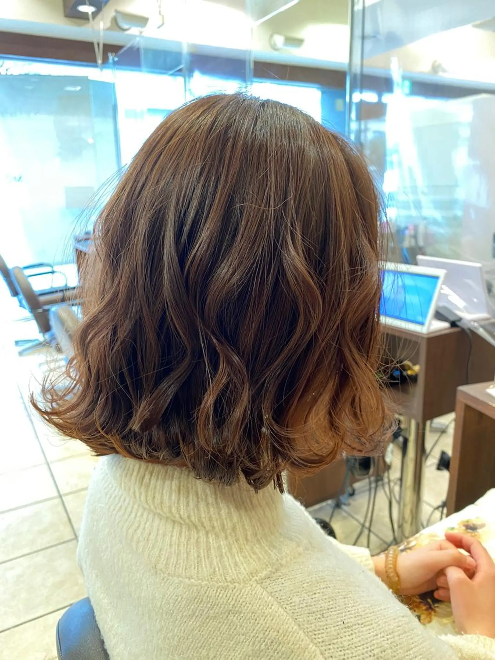 ショート カット ヘアカラー トリートメント 髪質改善/艶髪 ミトモリシュウトのヘアスタイル