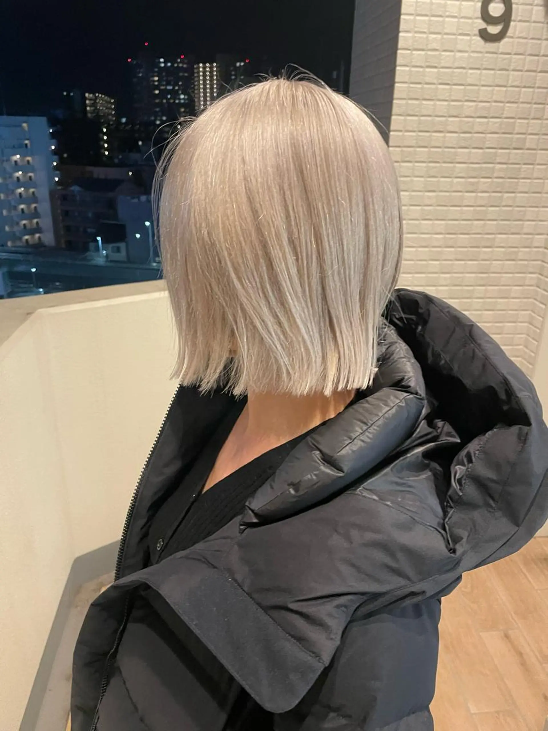 ショート カラー ブロンド ホワイトブロンド ボブ カット ヘアカラー トリートメント ヘアセット メンズ特化 パーマ/オザワのヘアスタイル