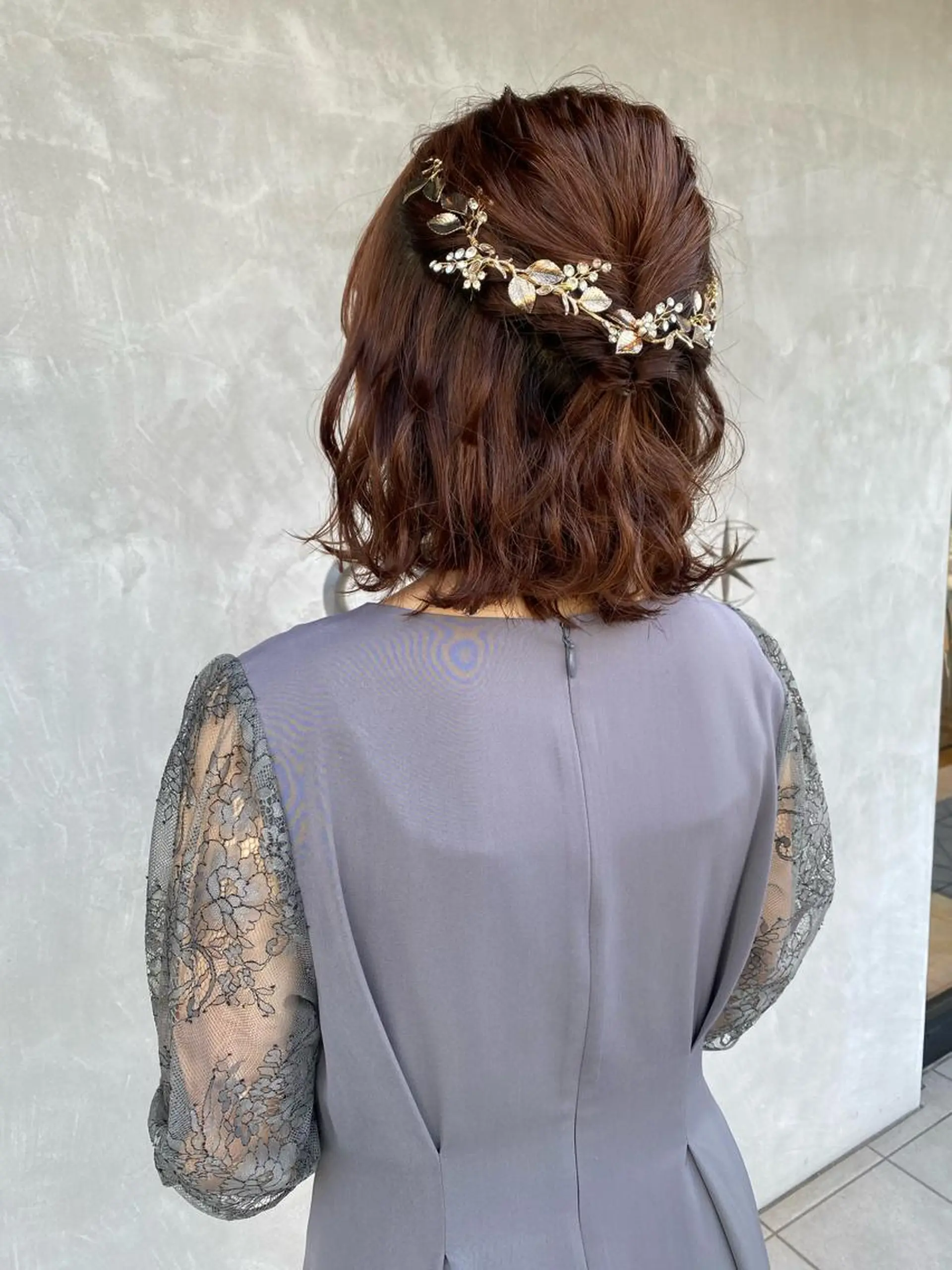 ミディアム ヘアアレンジ ハーフアップ 結婚式・ブライダル 亀井 里奈のヘアスタイル