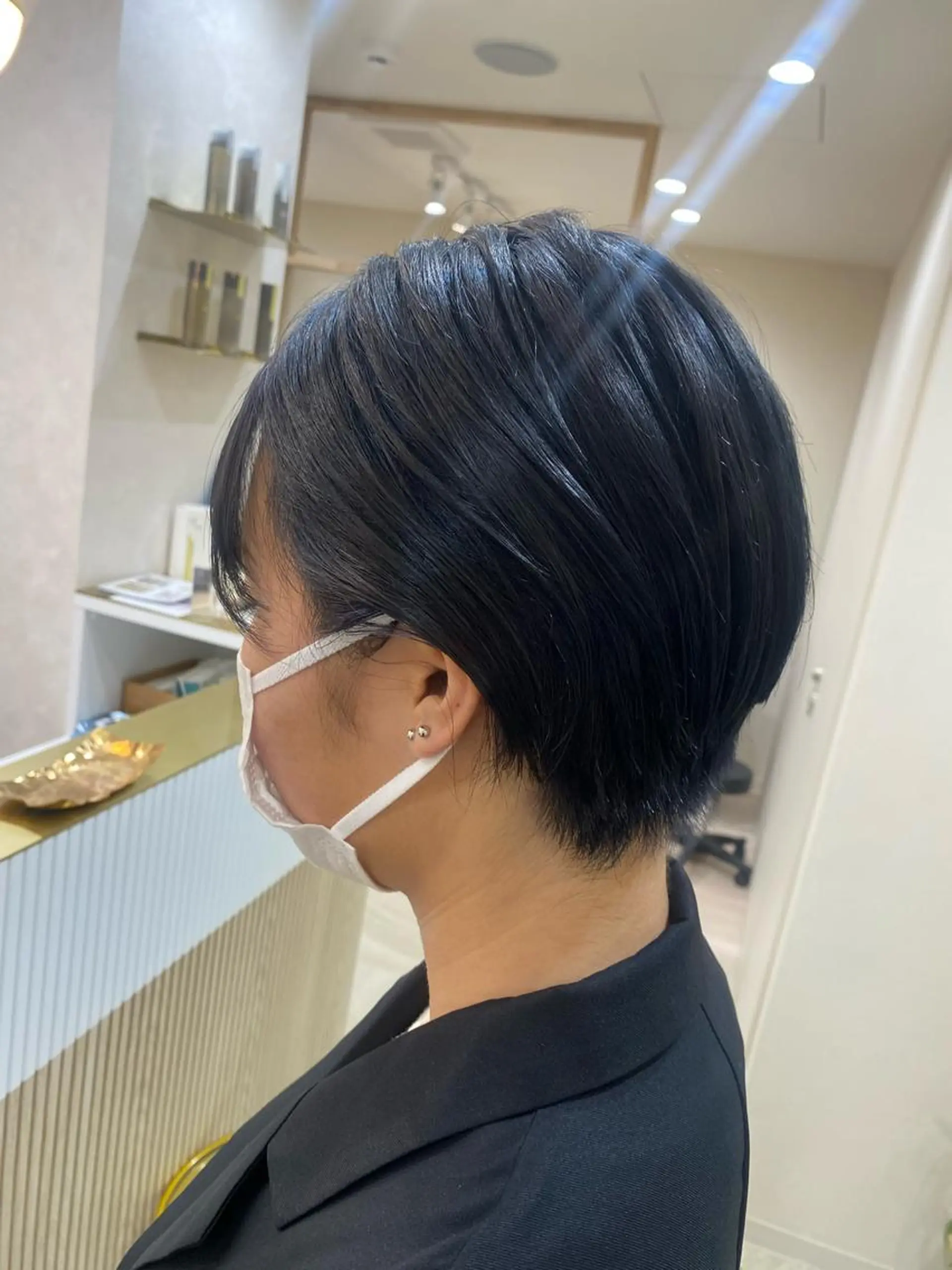 ショート カット ヘアカラー トリートメント ヘッドスパ mina .のヘアスタイル