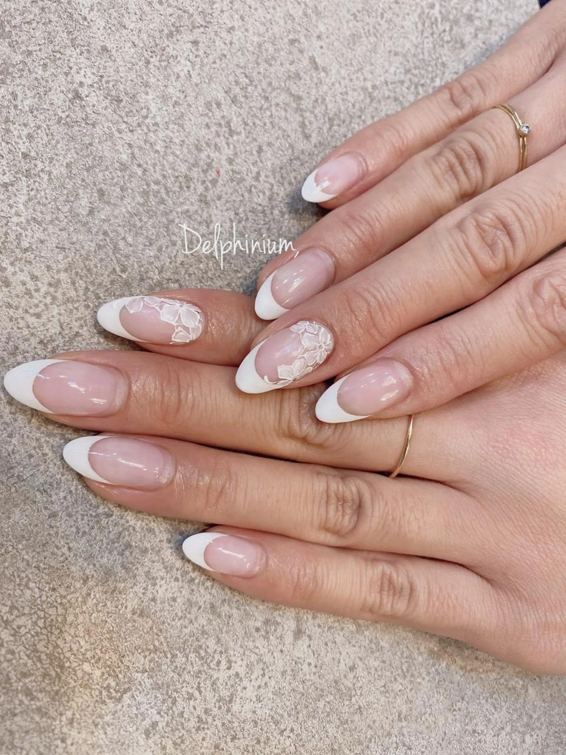 ネイル アートネイル ジェルネイル レース オフィスネイル ハンドネイル 岡本 友恵のネイルデザイン