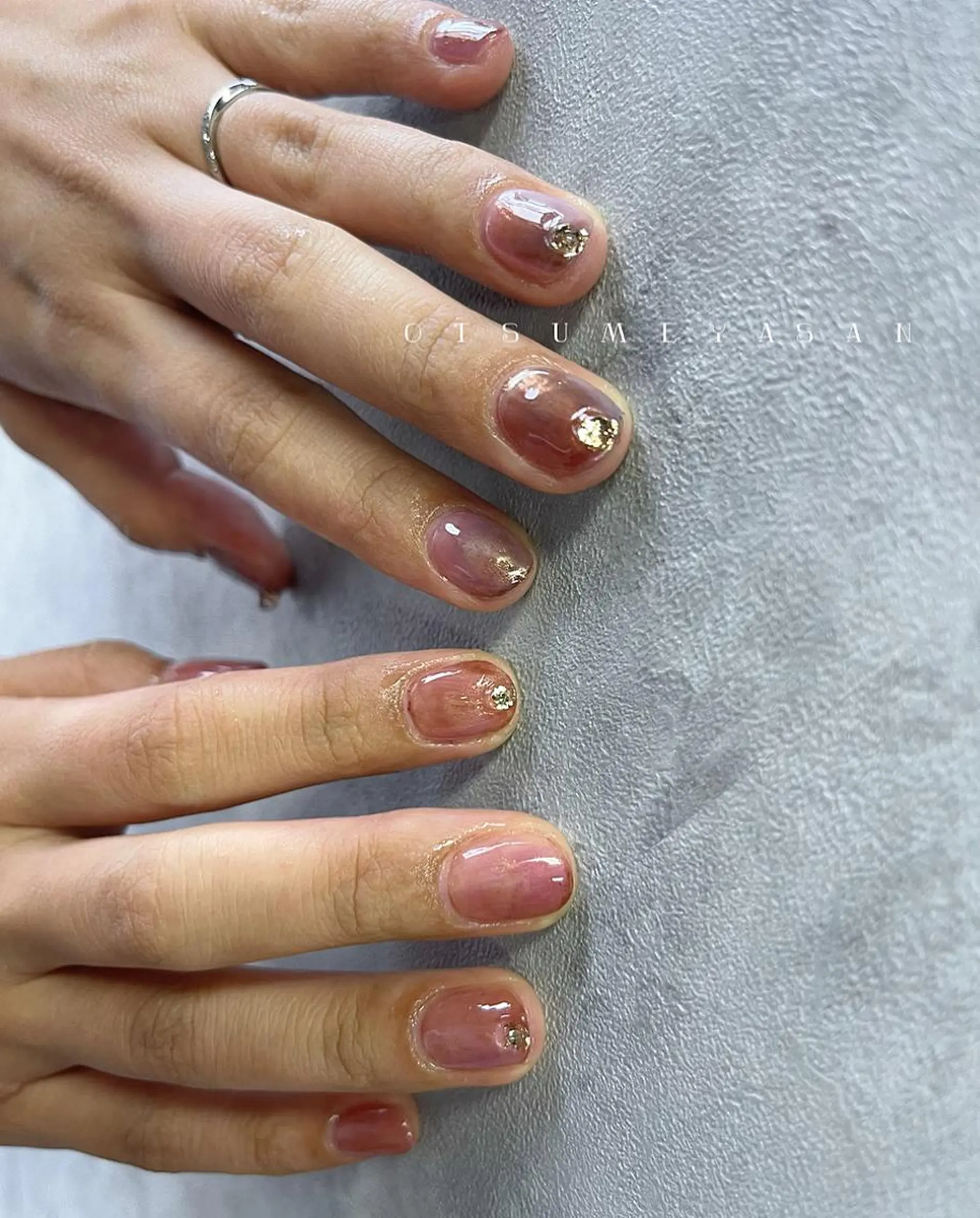 ネイル ゴールド 韓国ネイル ニュアンスネイル ワンカラーネイル パープル otsumeyasan所属・わたなべ ちかのネイルデザイン