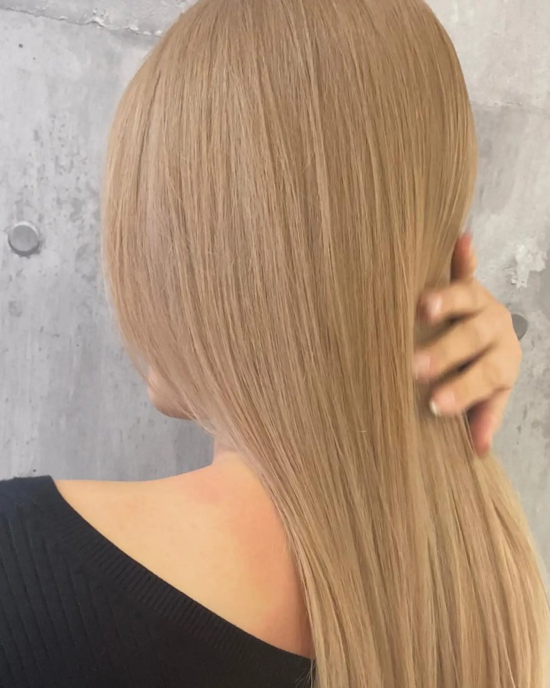 ミディアム カラー ブリーチ ブロンド カット ヘアカラー トリートメント 髪質改善ｶﾗｰ ｹｱﾌﾞﾘｰﾁ/ﾀﾑのヘアスタイル