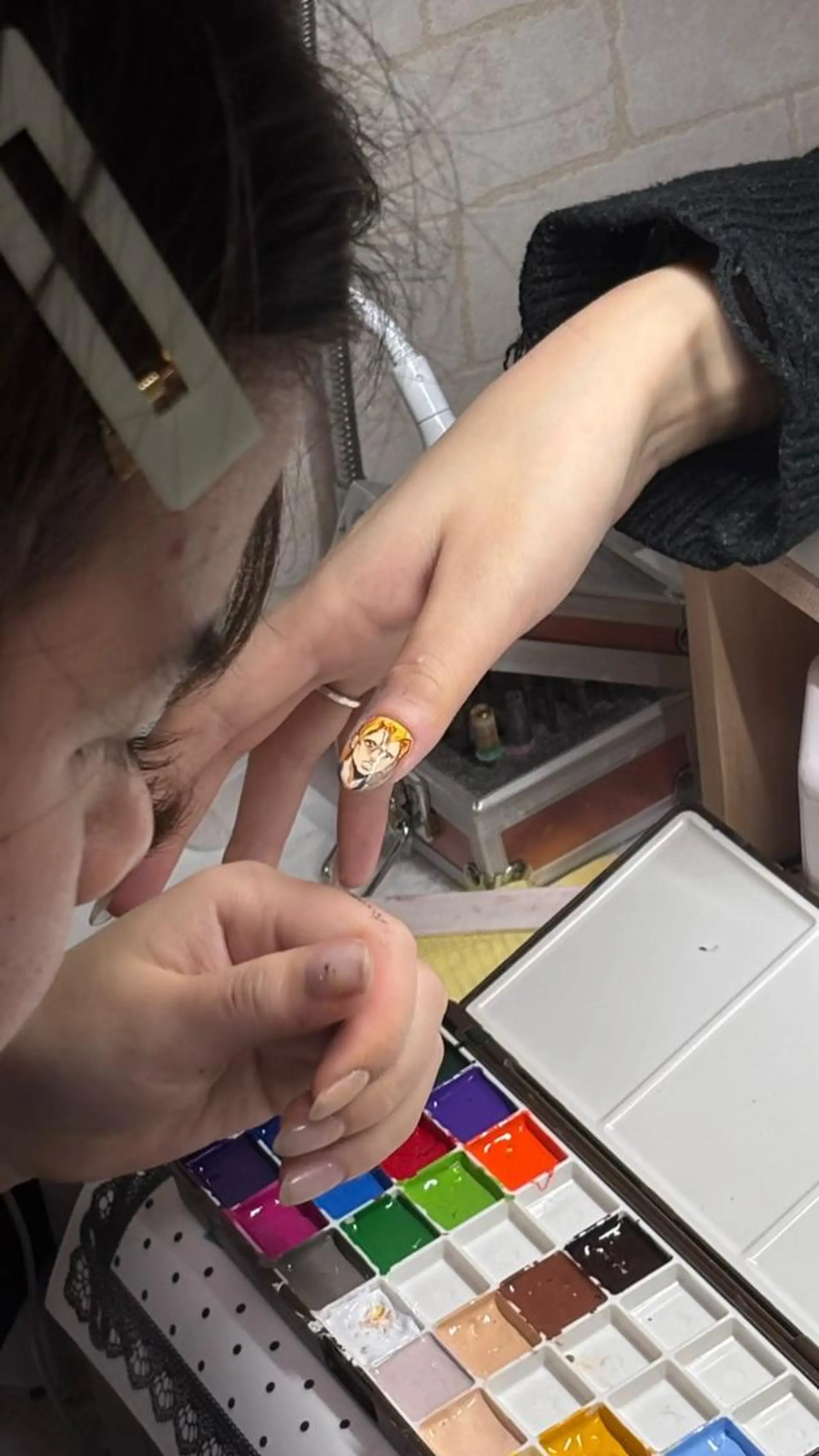 ネイル アートネイル 卒業式 ビルドアップ痛ネイル ビューティー　専門のネイルデザイン