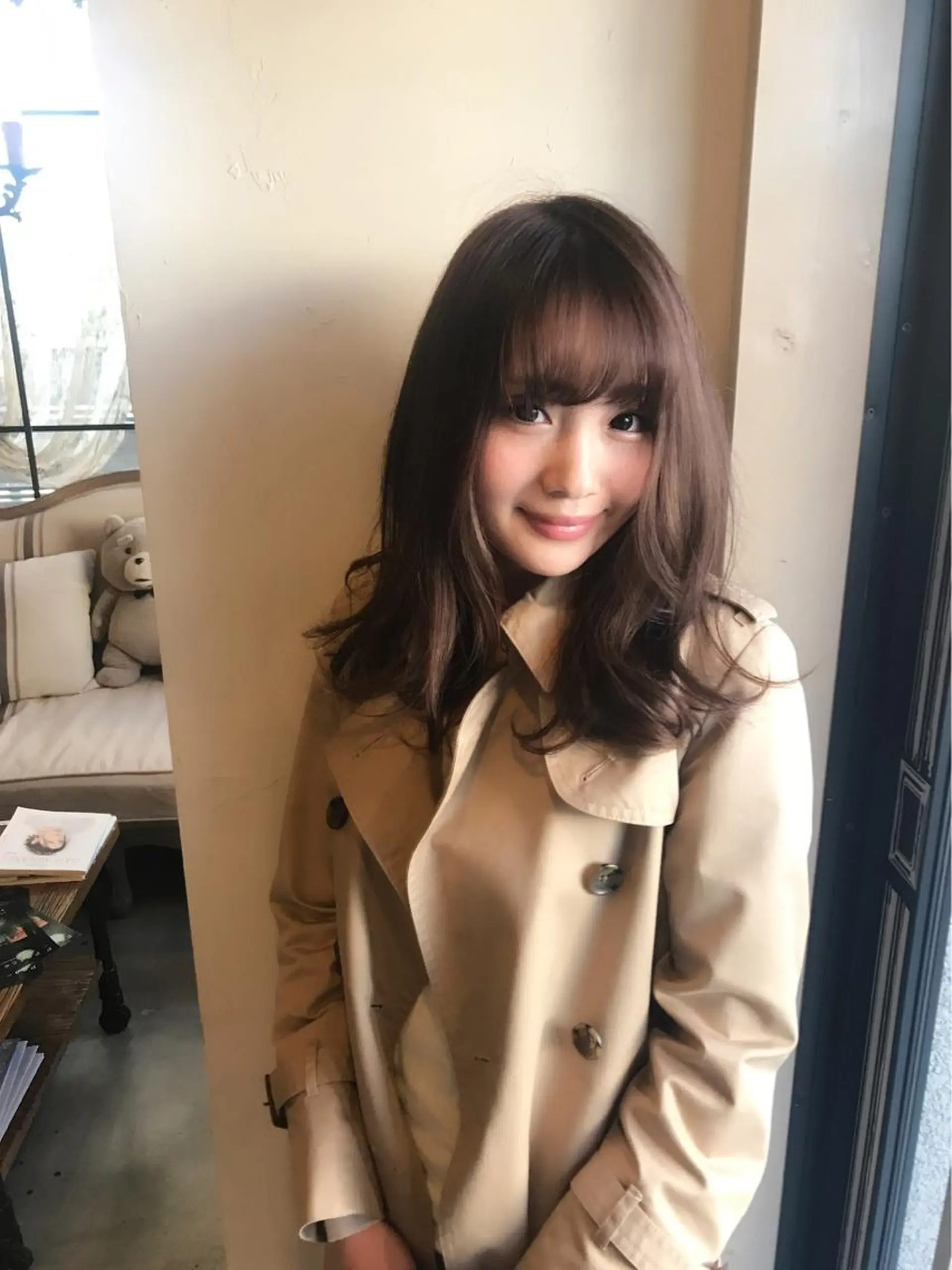 セミロング ヘアカラー Euphoria 【ユーフォリア】のヘアスタイル