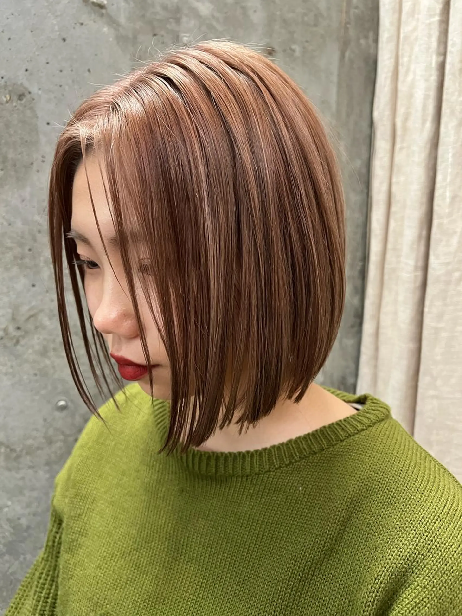 ミディアム ボブ 似合わせカット 小林愛奈のヘアスタイル