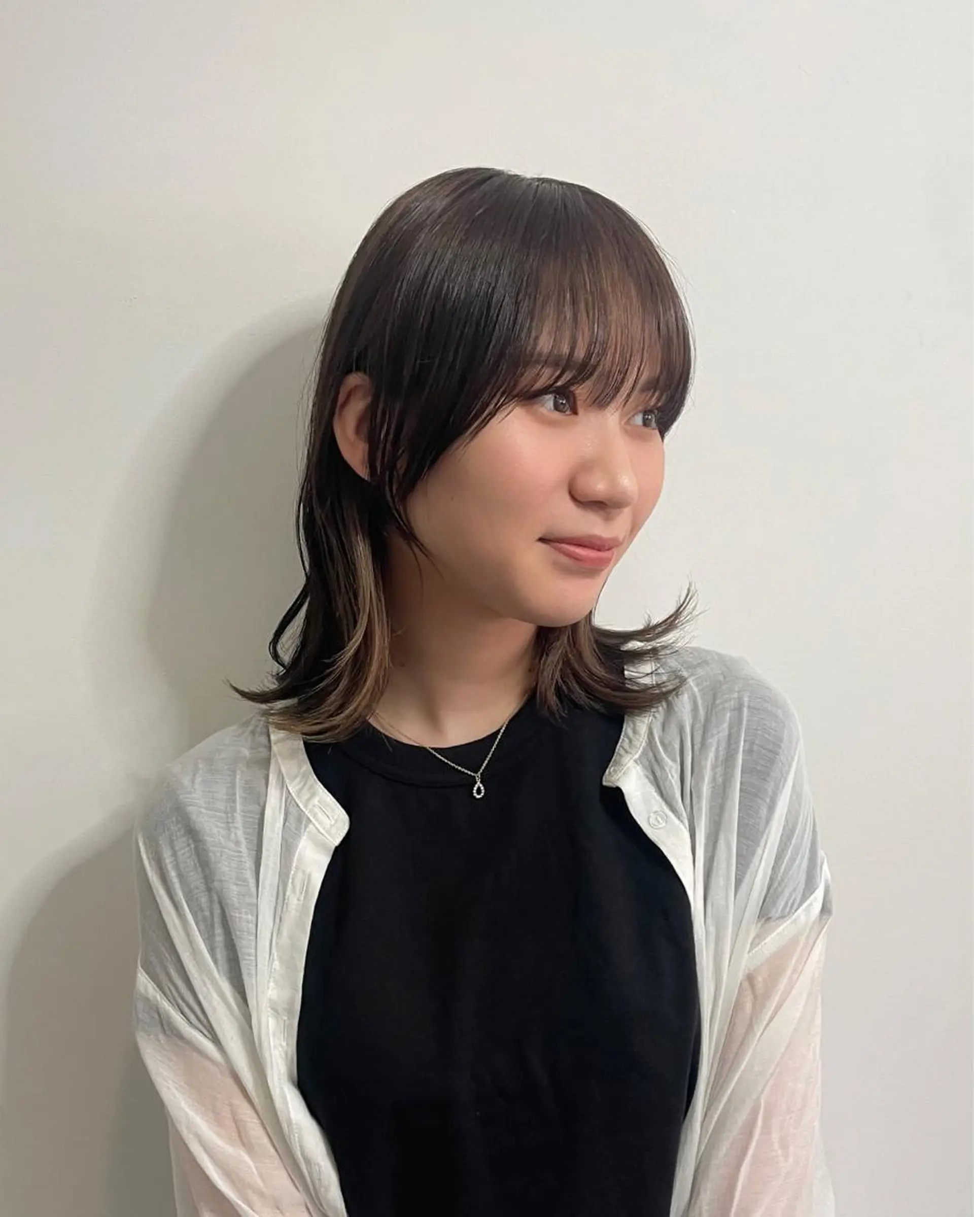 セミロング カラー インナーカラー 奥田 誠司のヘアスタイル