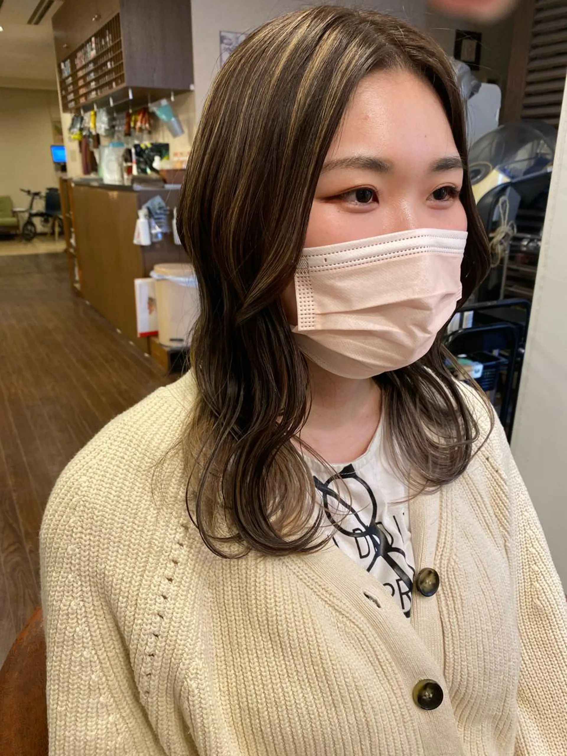 ロング カラー バレイヤージュ レイヤーカット ロング liL hair lounge所属・liL  hair サトウリョウタのヘアスタイル