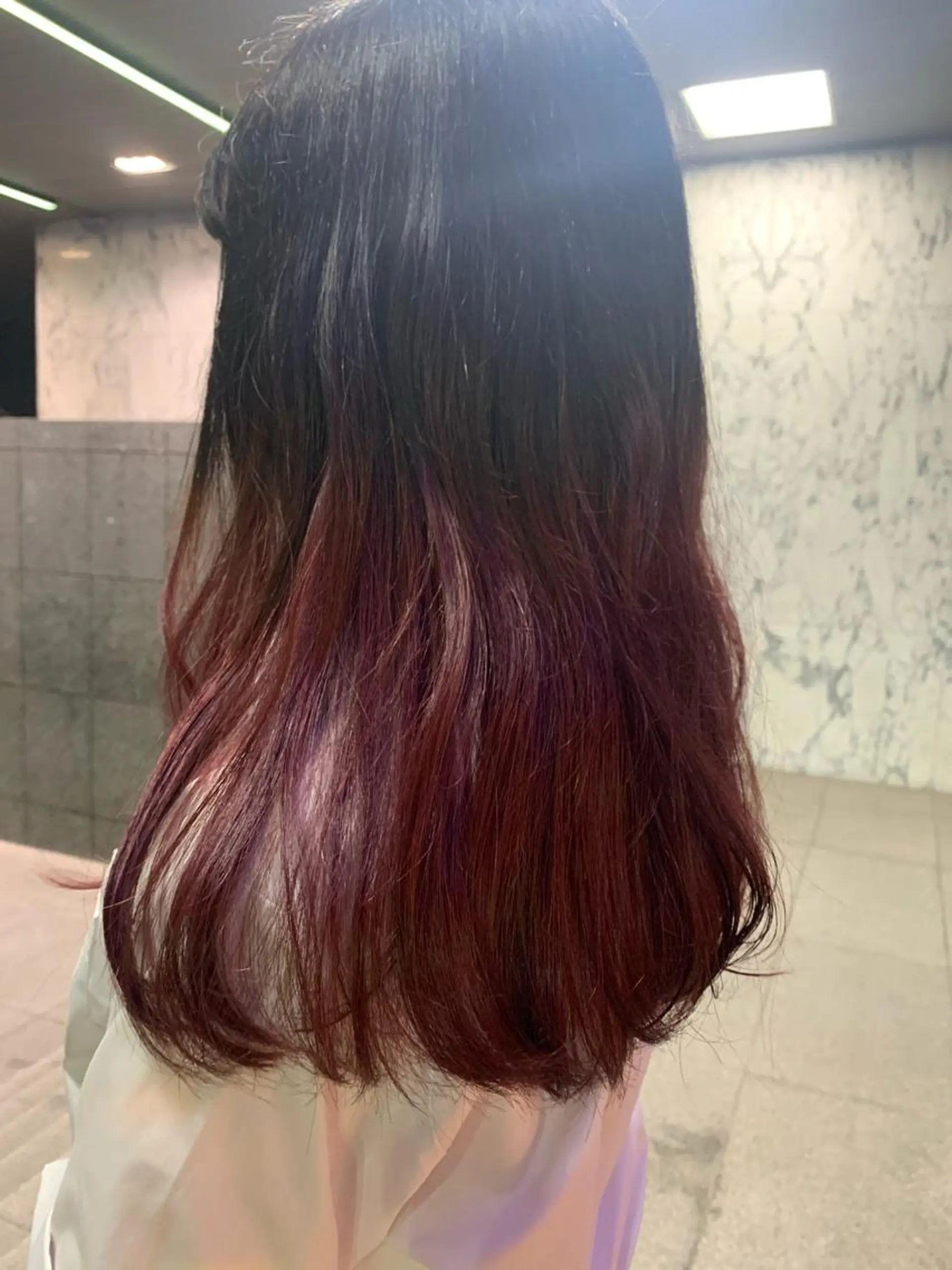 セミロング カラー グラデーションカラー ピンクカラー ピンクパープル パープルカラー カット ヘアカラー トリートメント ハイトーンカラー🩵 耳ツボジュエリー👂のその他イメージ