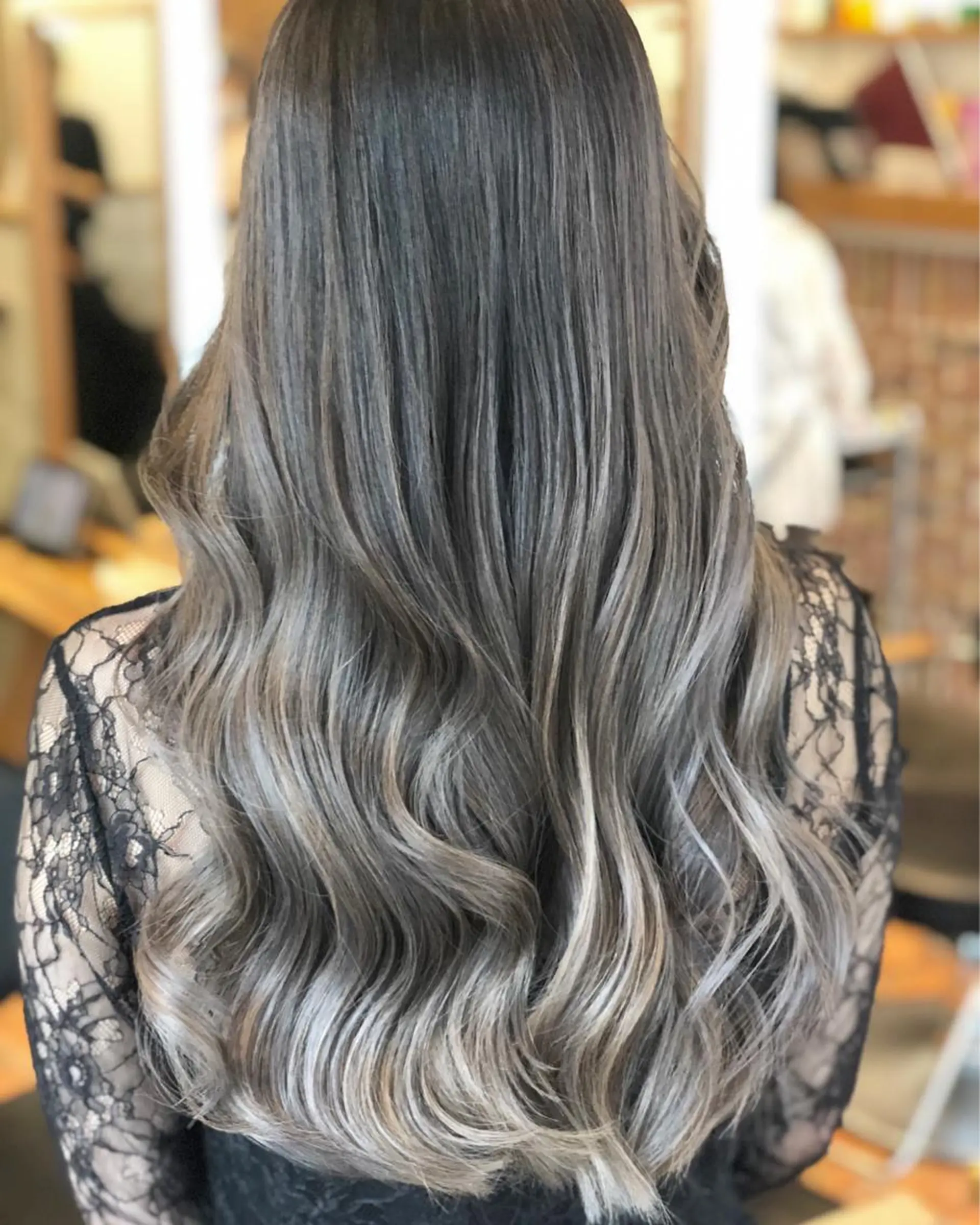 ロング カラー バレイヤージュ レイヤーカット ヘアカラー lafith hair dope所属・[外国人風カラー] 店長 田中健太のヘアスタイル