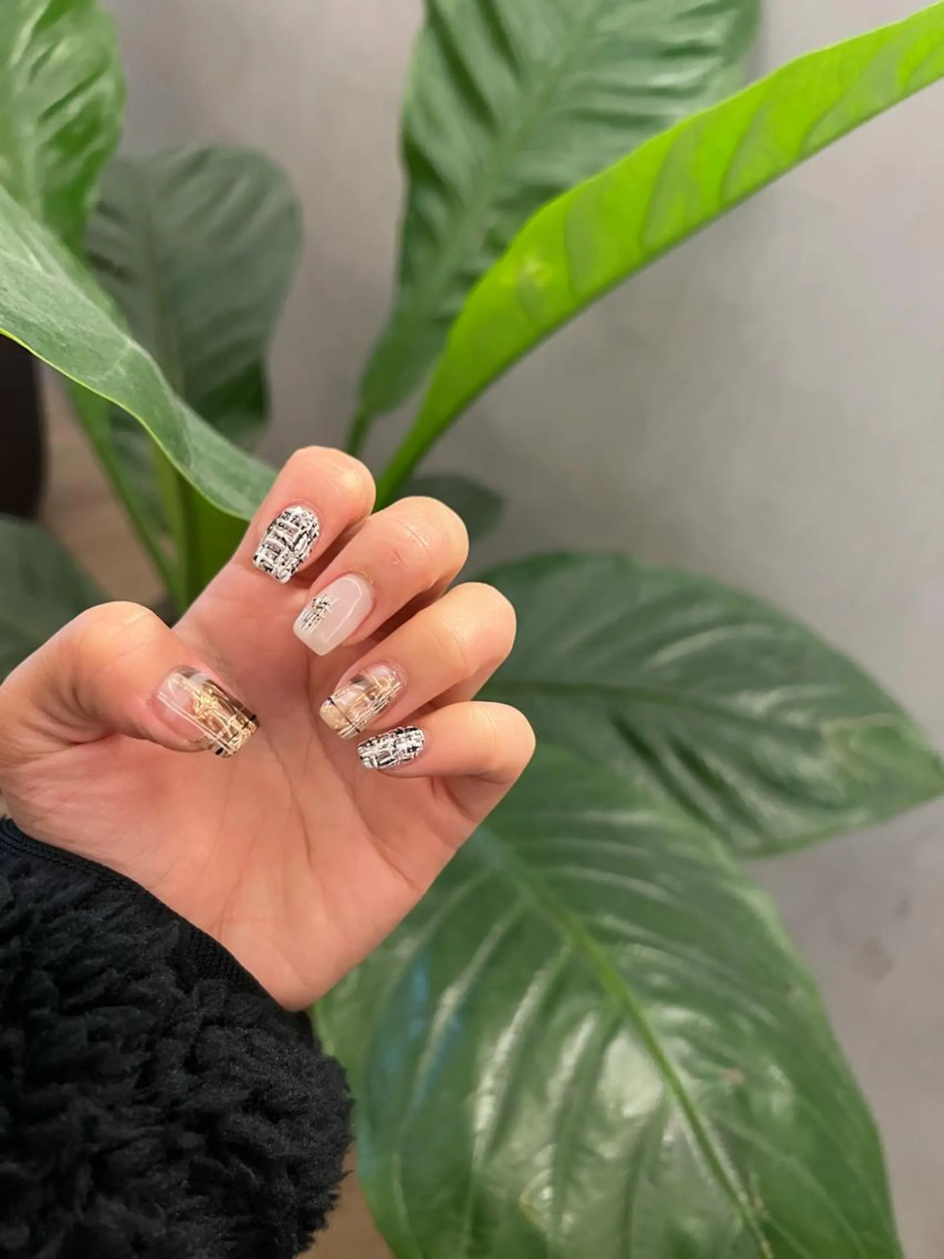 ネイル 持ち込み ニュアンスネイル ツイードネイル Charme. NOBUKOのネイルデザイン