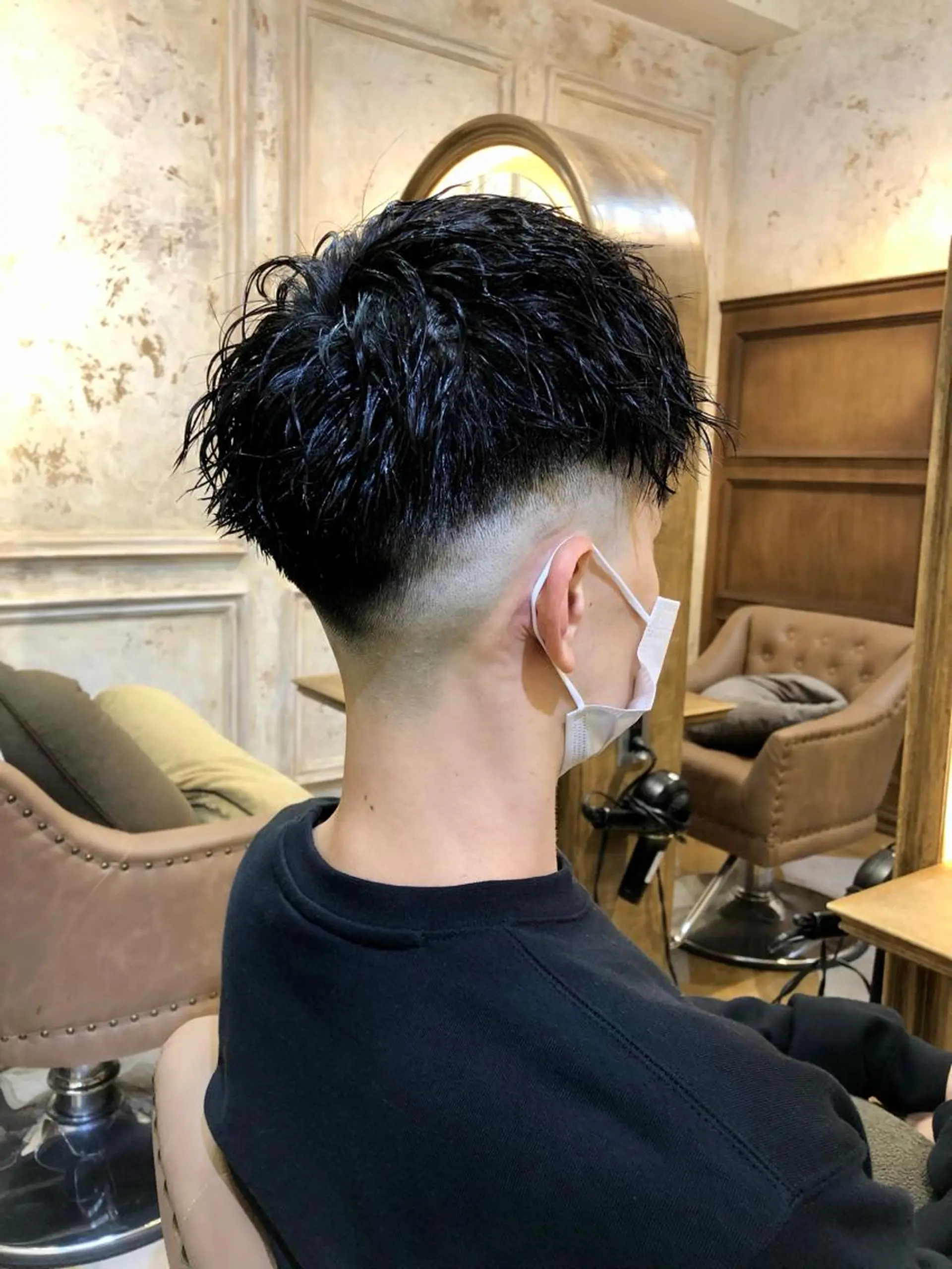 ショート メンズ メンズパーマ メンズツイストパーマ ツイストパーマ Carina所属・セン北徒歩５分 キシタクのヘアスタイル