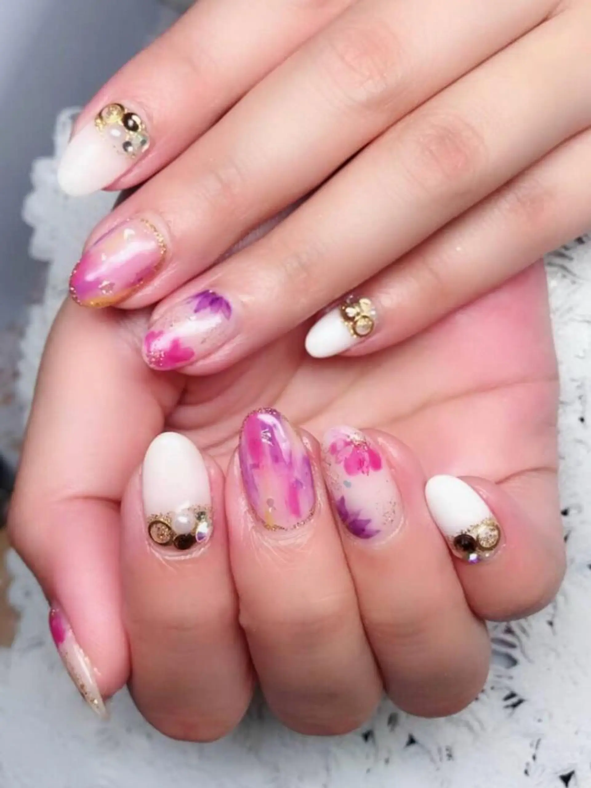 ネイル ハンドネイル ゲン レイカのネイルデザイン