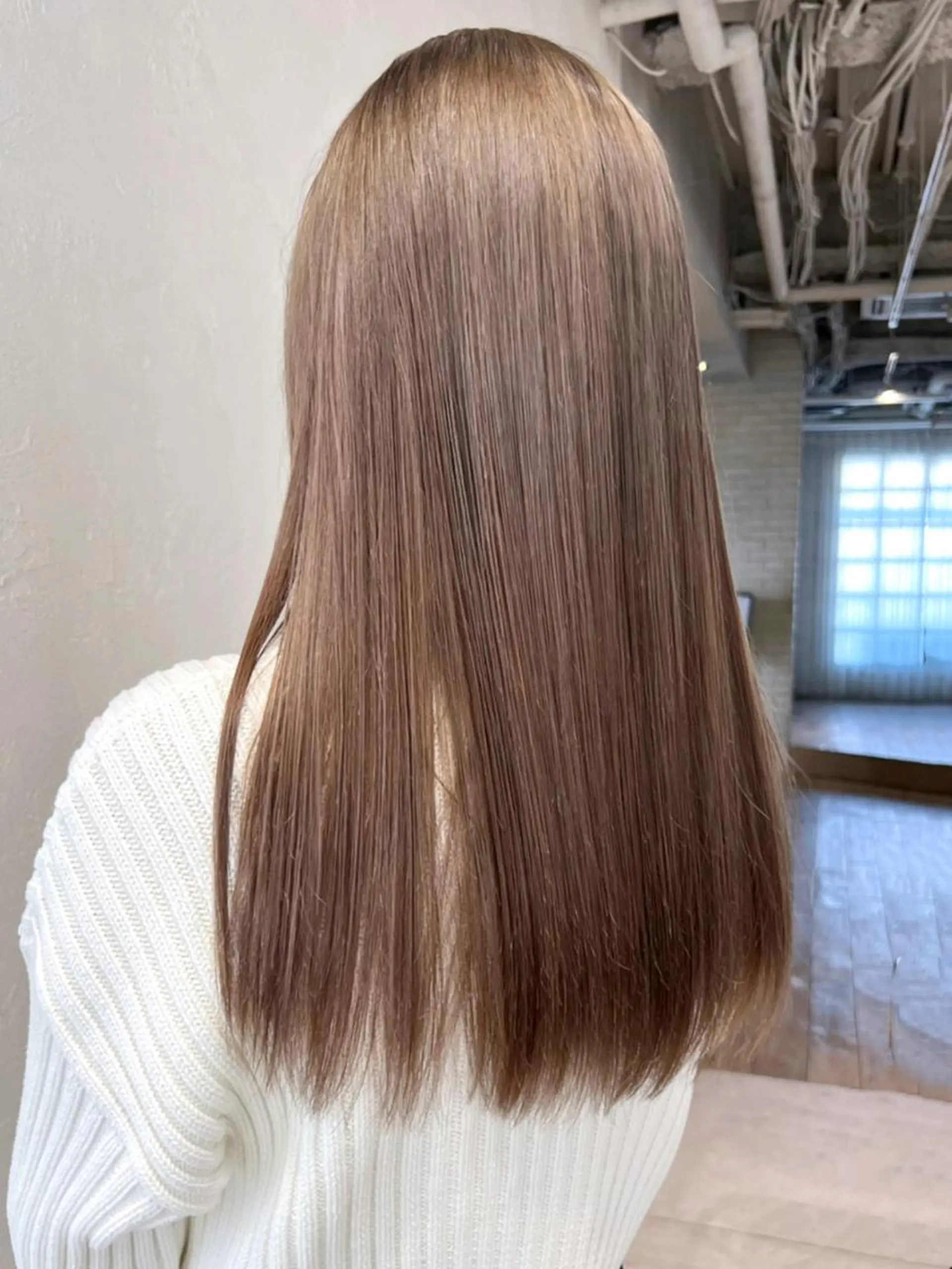 セミロング パーマ カラー ヘアアレンジ ベージュカラー ミルクティーベージュ ITbyALBUM 松戸のヘアスタイル