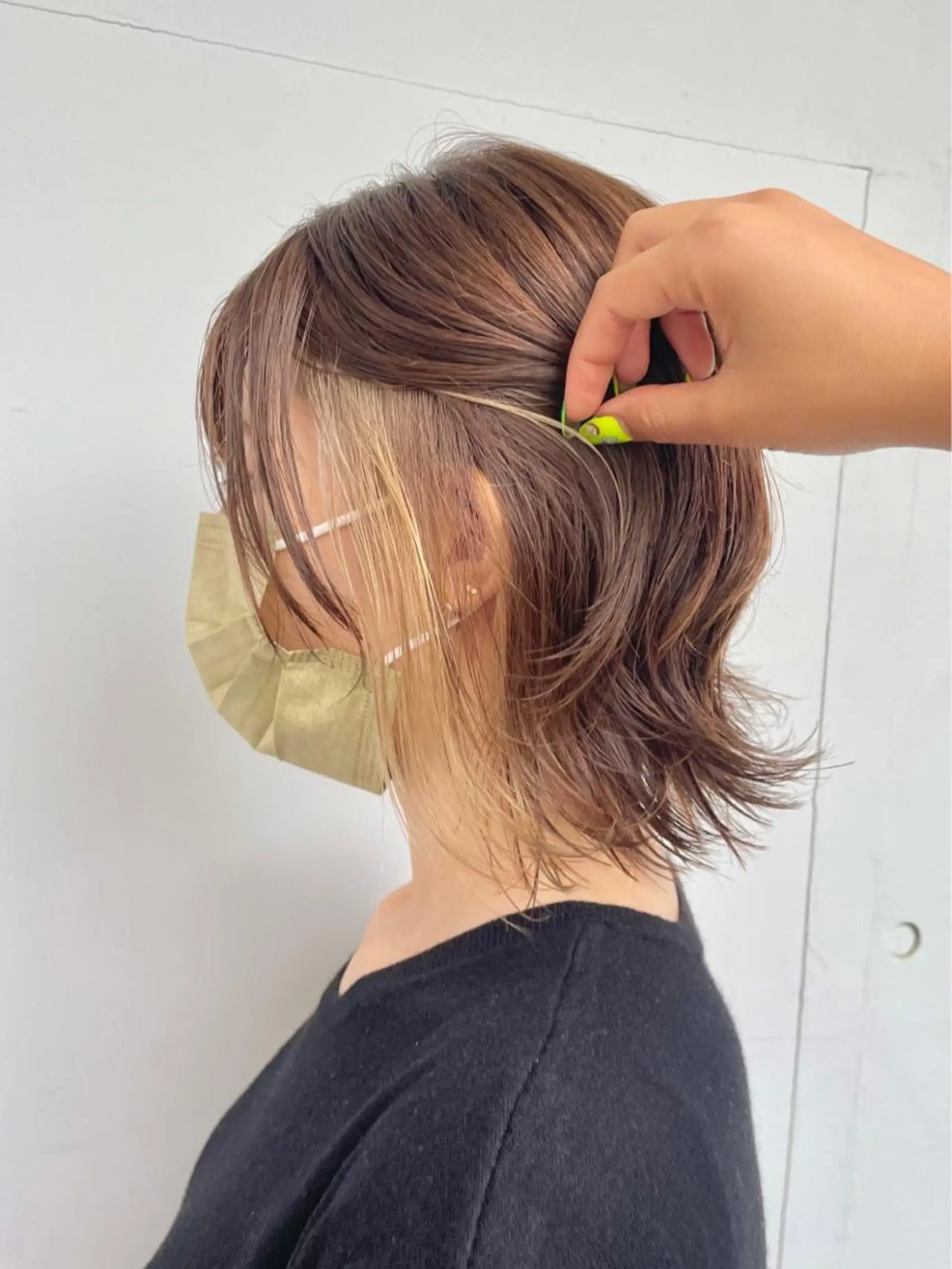 ショート カラー アディクシーカラー ベージュカラー ブリーチ ケアブリーチ ダブルカラー ヘアカラー 藤澤 夏実/インナーカラーのヘアスタイル