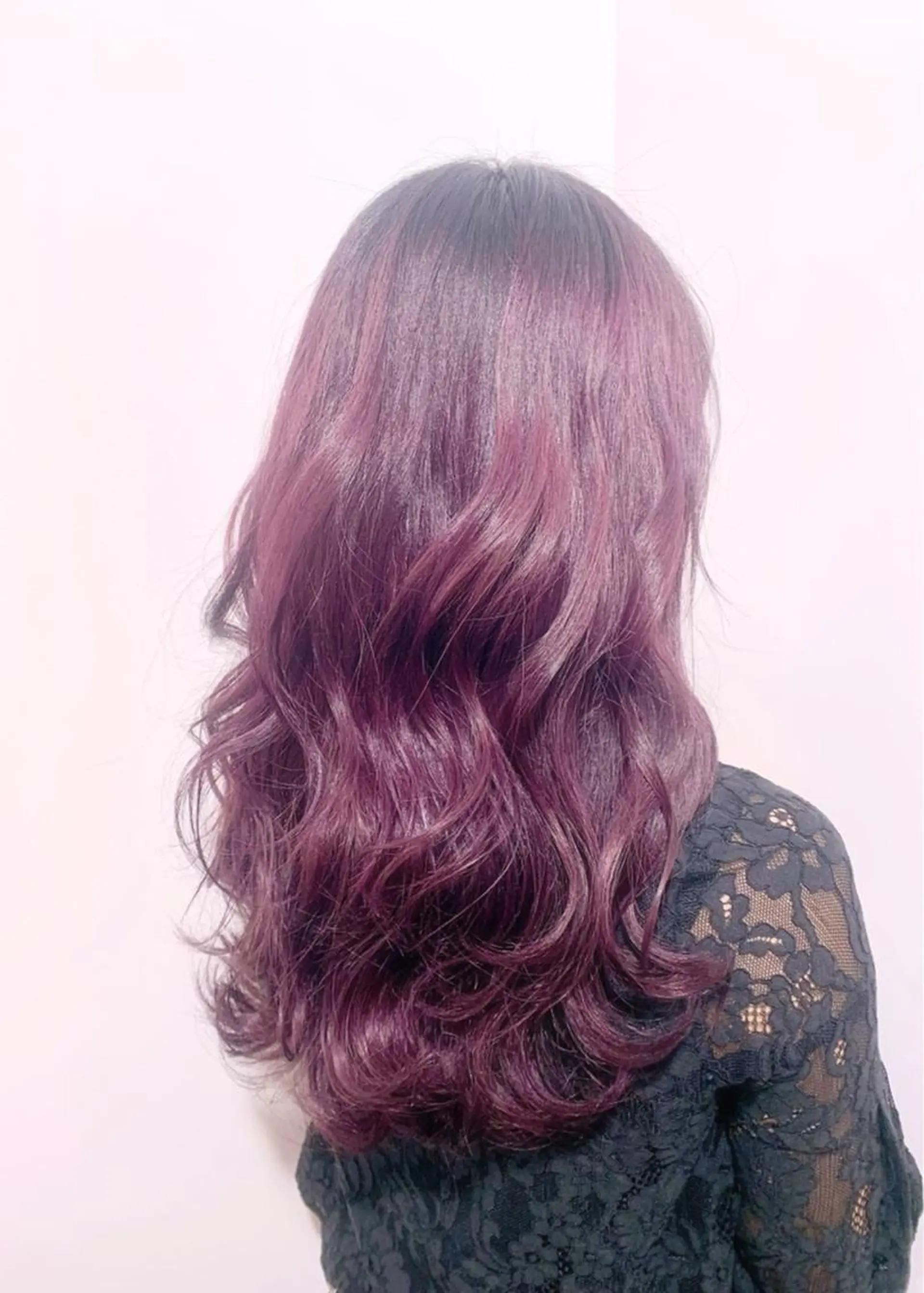 ロング カラー アディクシーカラー ベージュカラー 黒髪 ブリーチ ブルーカラー ヘアカラー 藤澤 夏実/インナーカラーのヘアスタイル