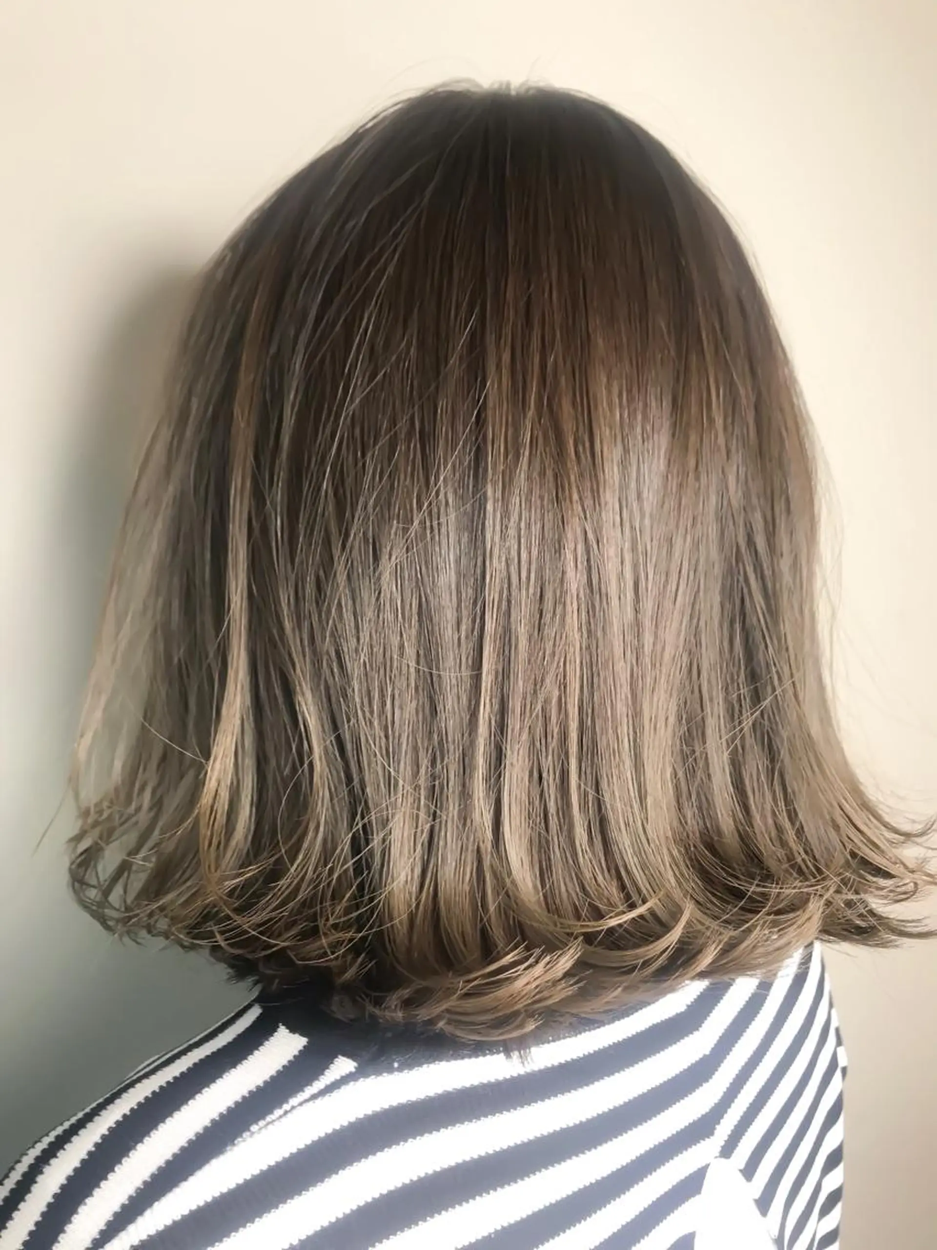 ミディアム カラー 🎊ルービック 京橋店💛のヘアスタイル