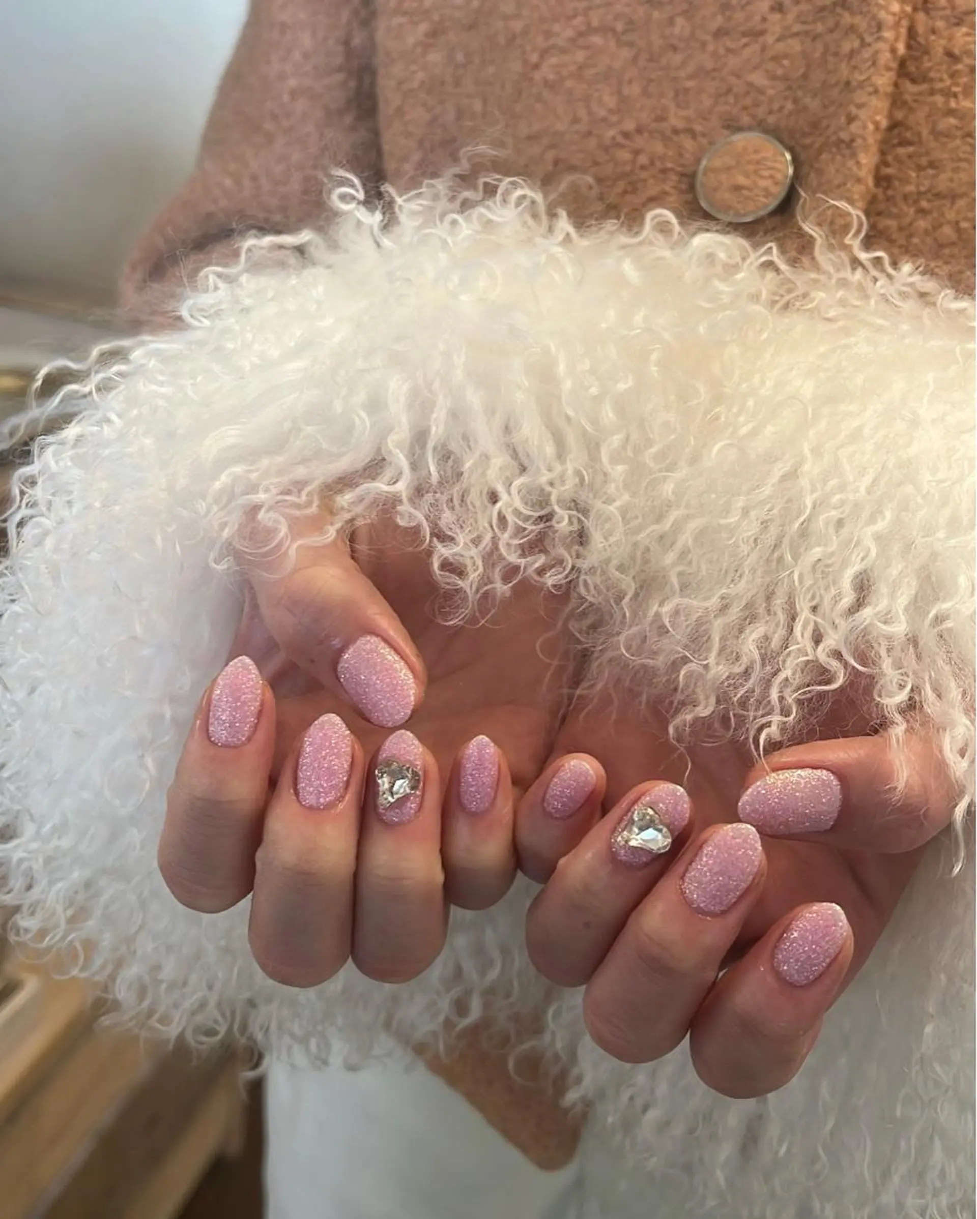 ネイル ハンドネイル フットネイル ハンドケア Nes.Nail所属・Miyagi Asamiのネイルデザイン