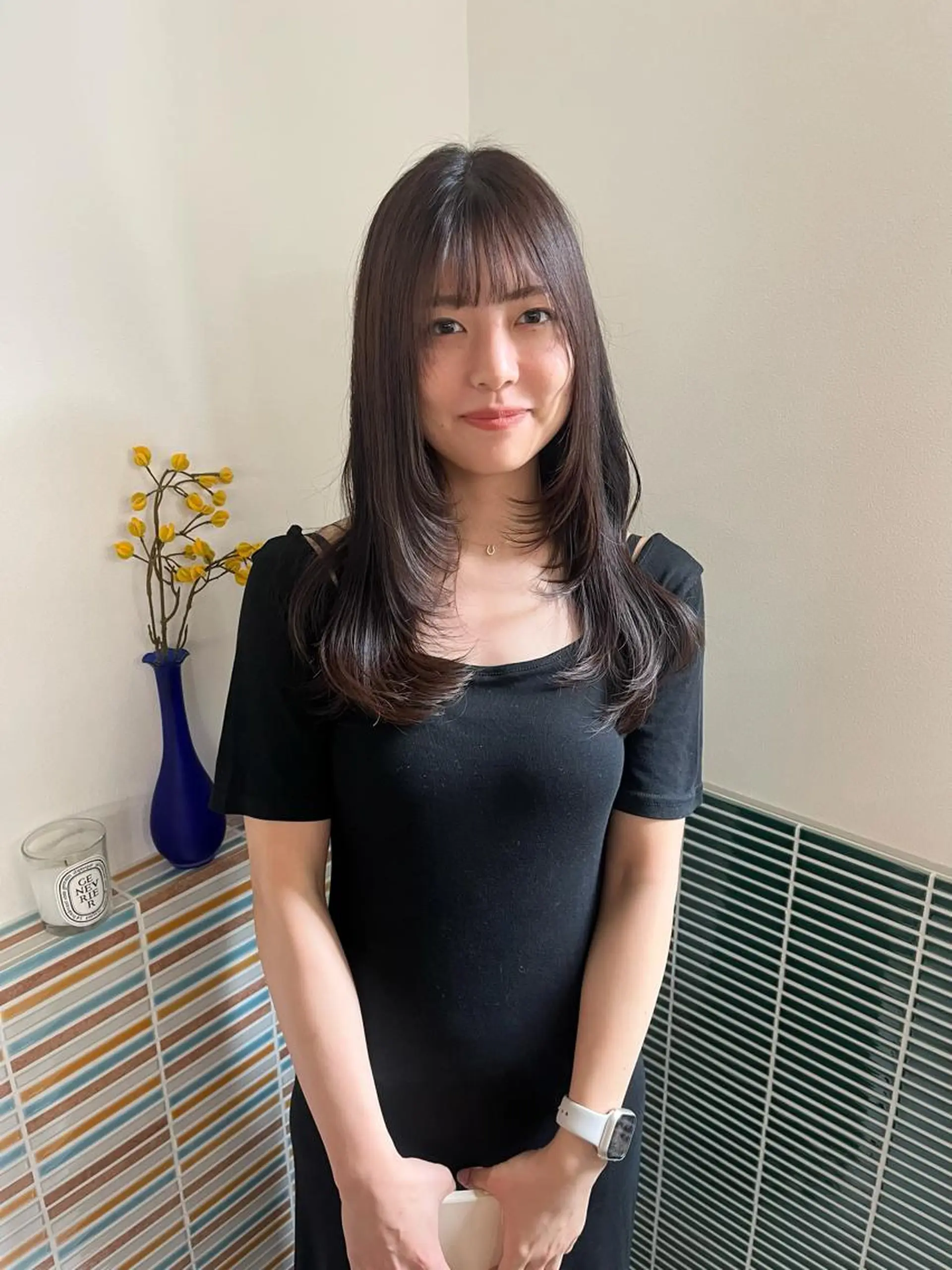 セミロング カラー ブリーチ ラベンダーカラー ブリーチなしカラー レイヤーカット カット ヘアカラー トリートメント 🩷ハイトーン透明感 レイヤー🩷ユリカのヘアスタイル