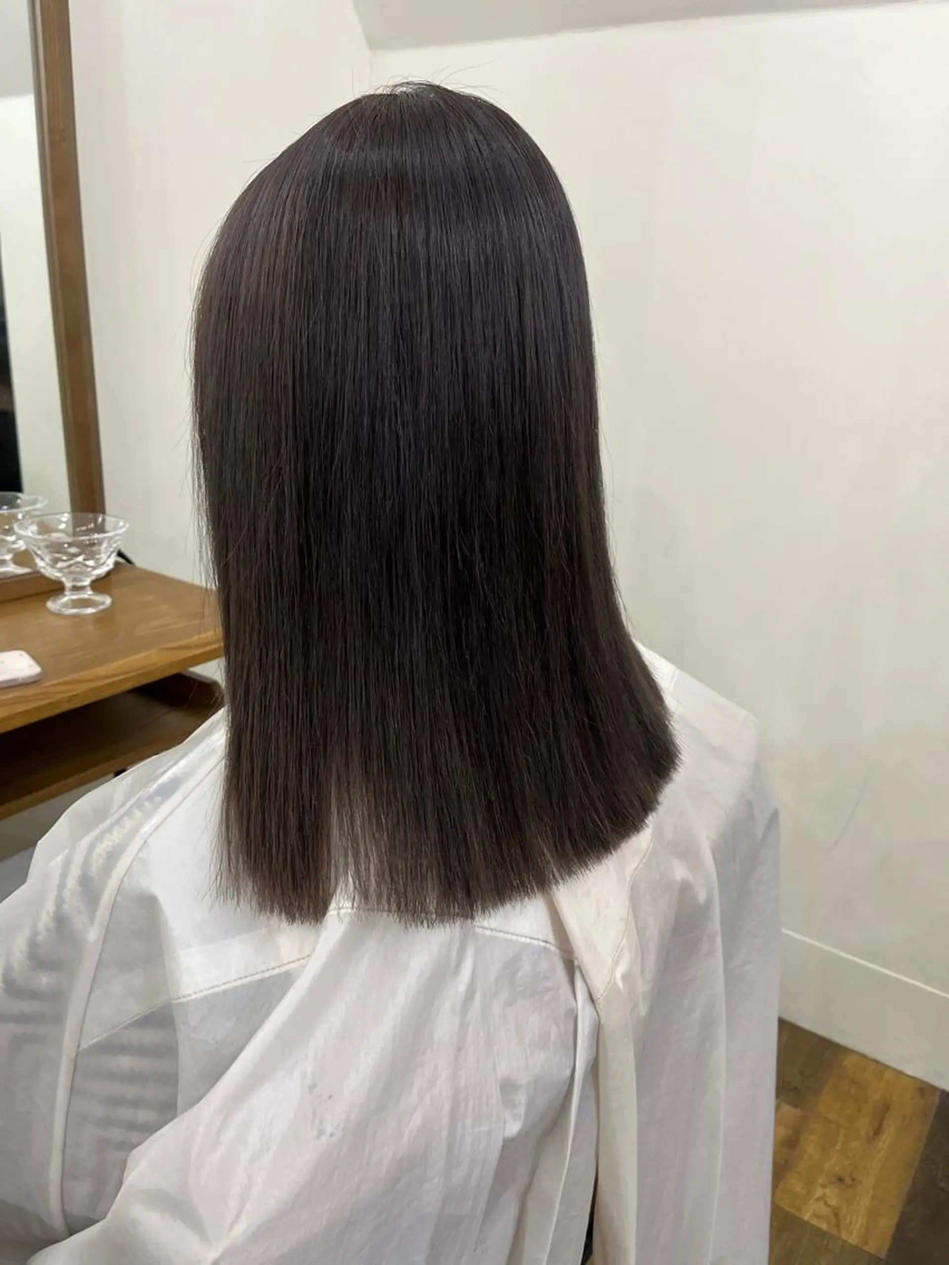 セミロング カット ヘアカラー トリートメント ヘッドスパ SALOWIN新宿三丁目frente所属・髪質改善/艶カラー MISATOのヘアスタイル