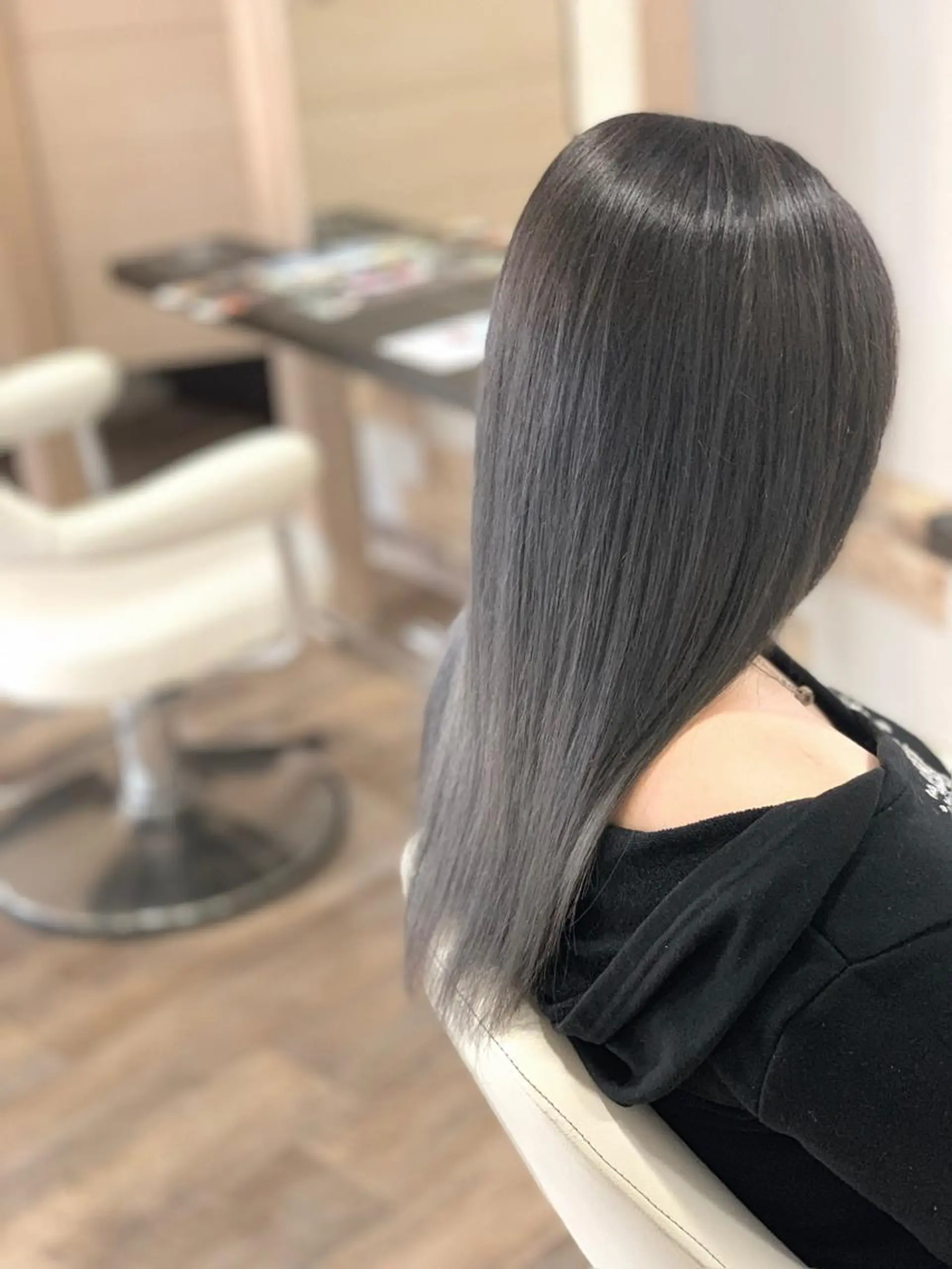 ミディアム レディース専用🌷咲 の垢抜けブリーチ部屋のヘアスタイル