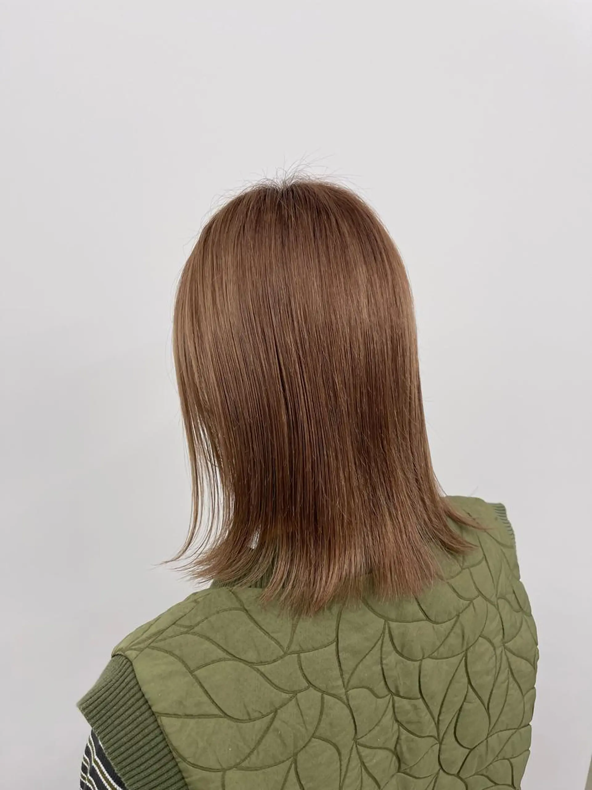 カラー ベージュカラー ピンクカラー ピンクベージュ noa  🦋 ブリーチ/暖色のヘアスタイル