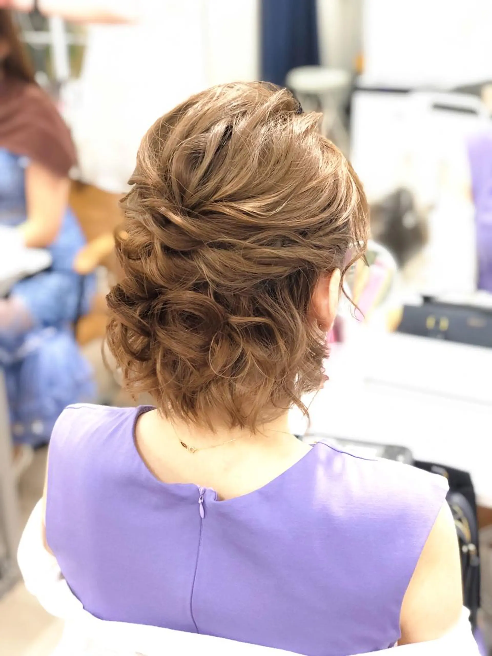 ミディアム ヘアセット laera 佐藤のヘアスタイル