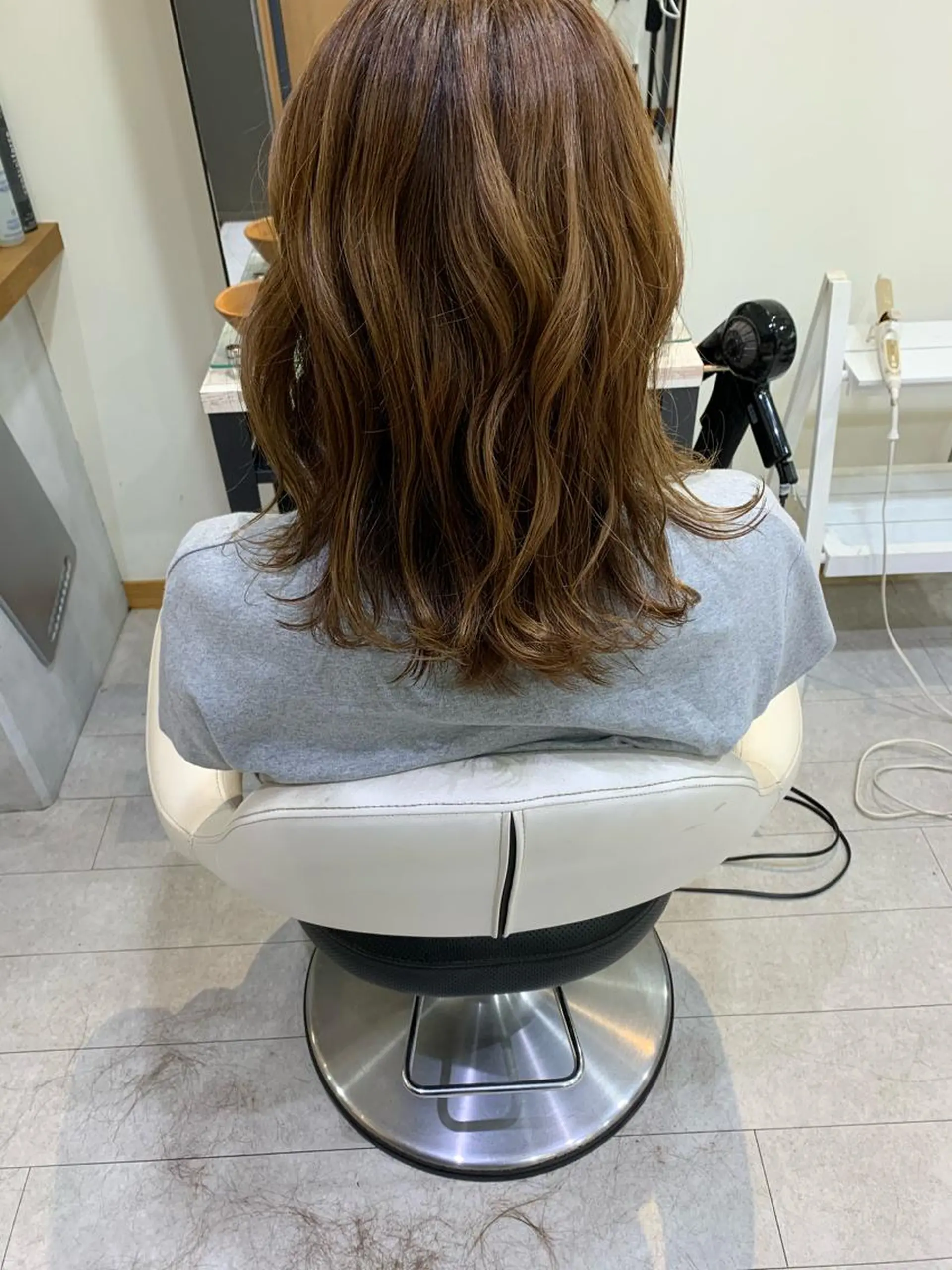 ミディアム カット ヘアカラー トリートメント 大姶良 友輝の眉毛・アイブロウイメージ