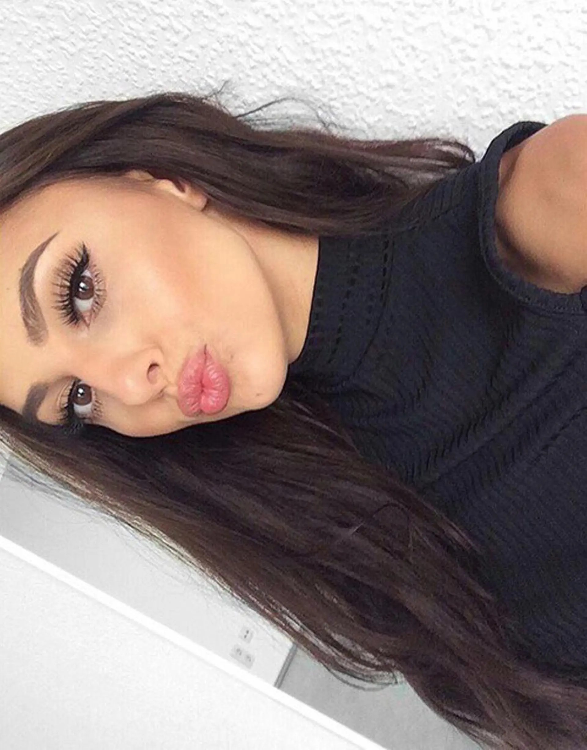 カラー Miku 🇺🇸のヘアスタイル