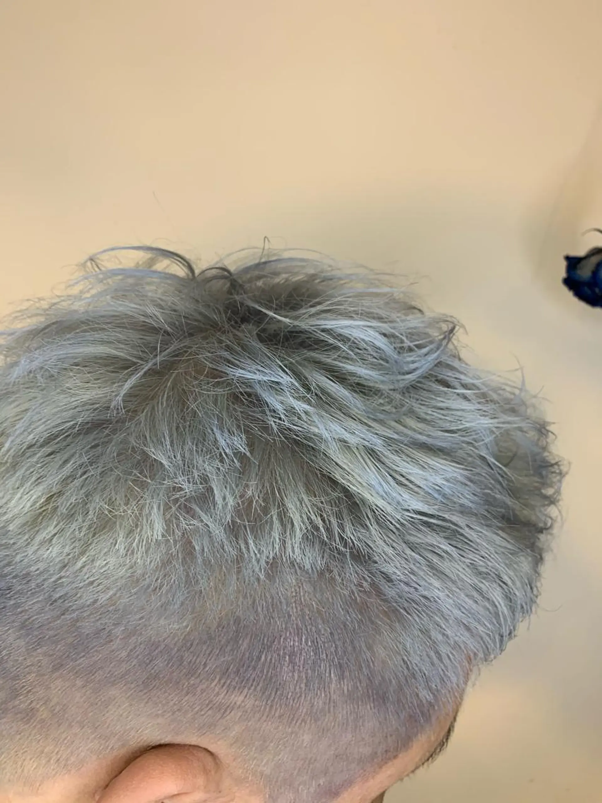 ショート Brooch ブローチのヘアスタイル