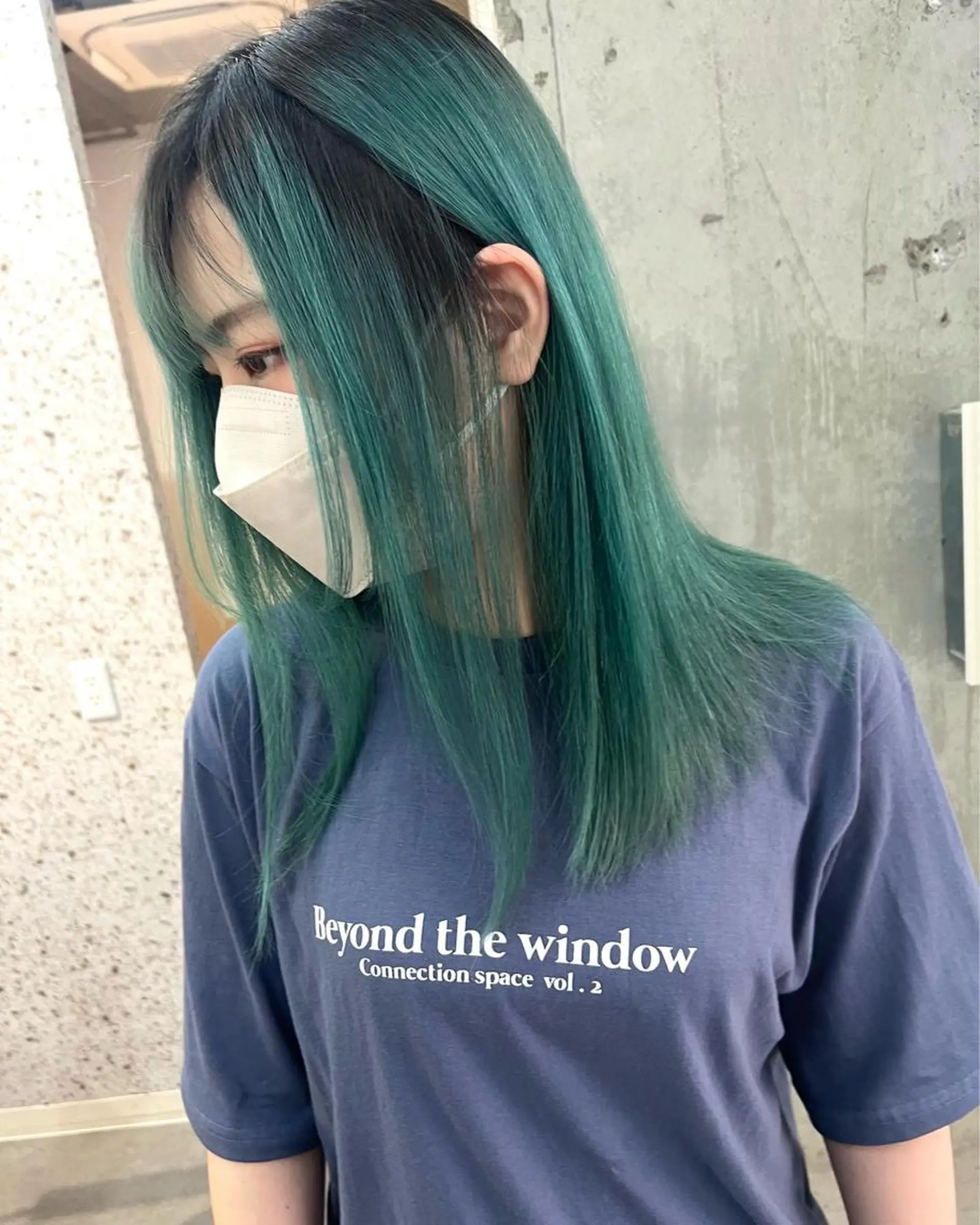 セミロング カラー バレイヤージュ ブリーチ ケアブリーチ ハイライトカラー インナーカラー ヘアカラー トリートメント lani ブリーチ /ダブルカラーのヘアスタイル