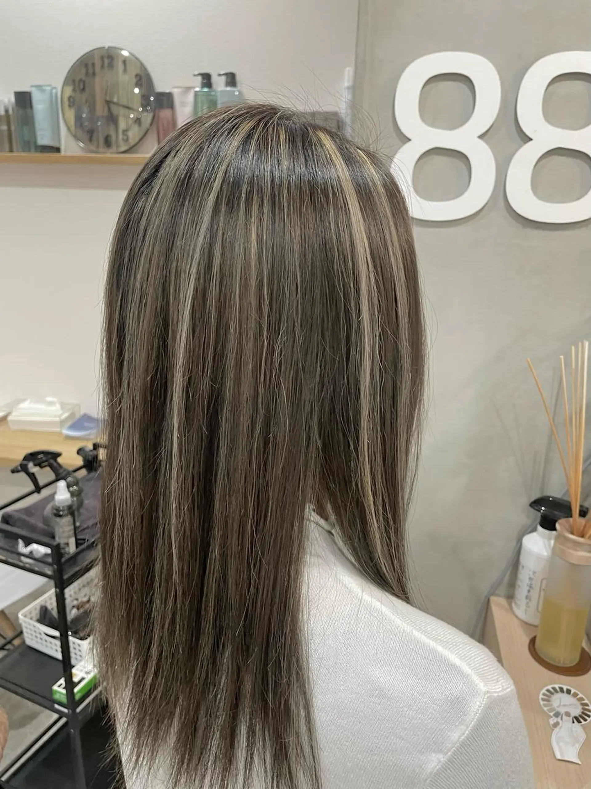 ロング カラー ハイライトカラー ハイライト オーブヘア宇都宮店所属・大橋 綾子のヘアスタイル