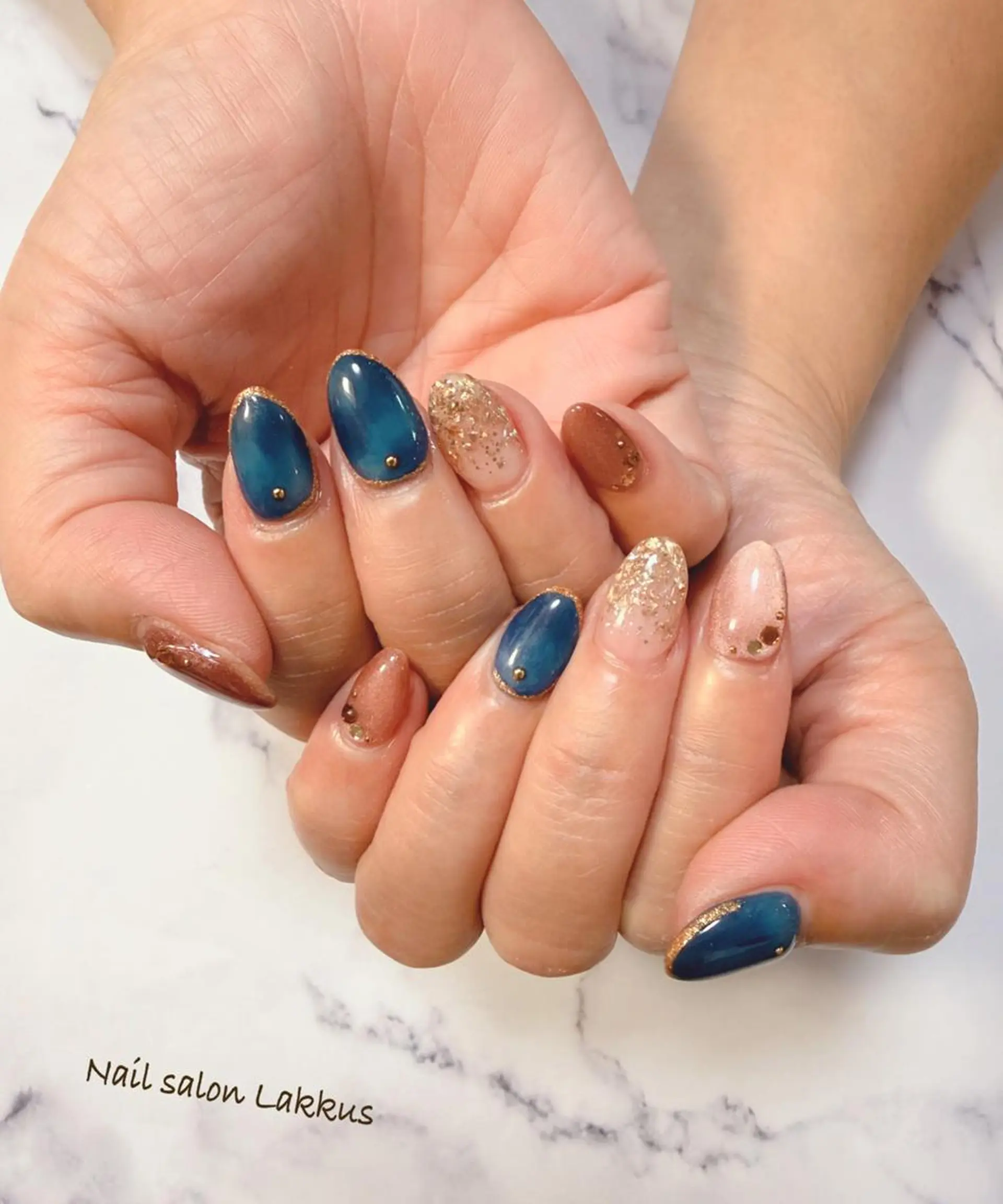 ネイル Lakkus T－CHIのネイルデザイン