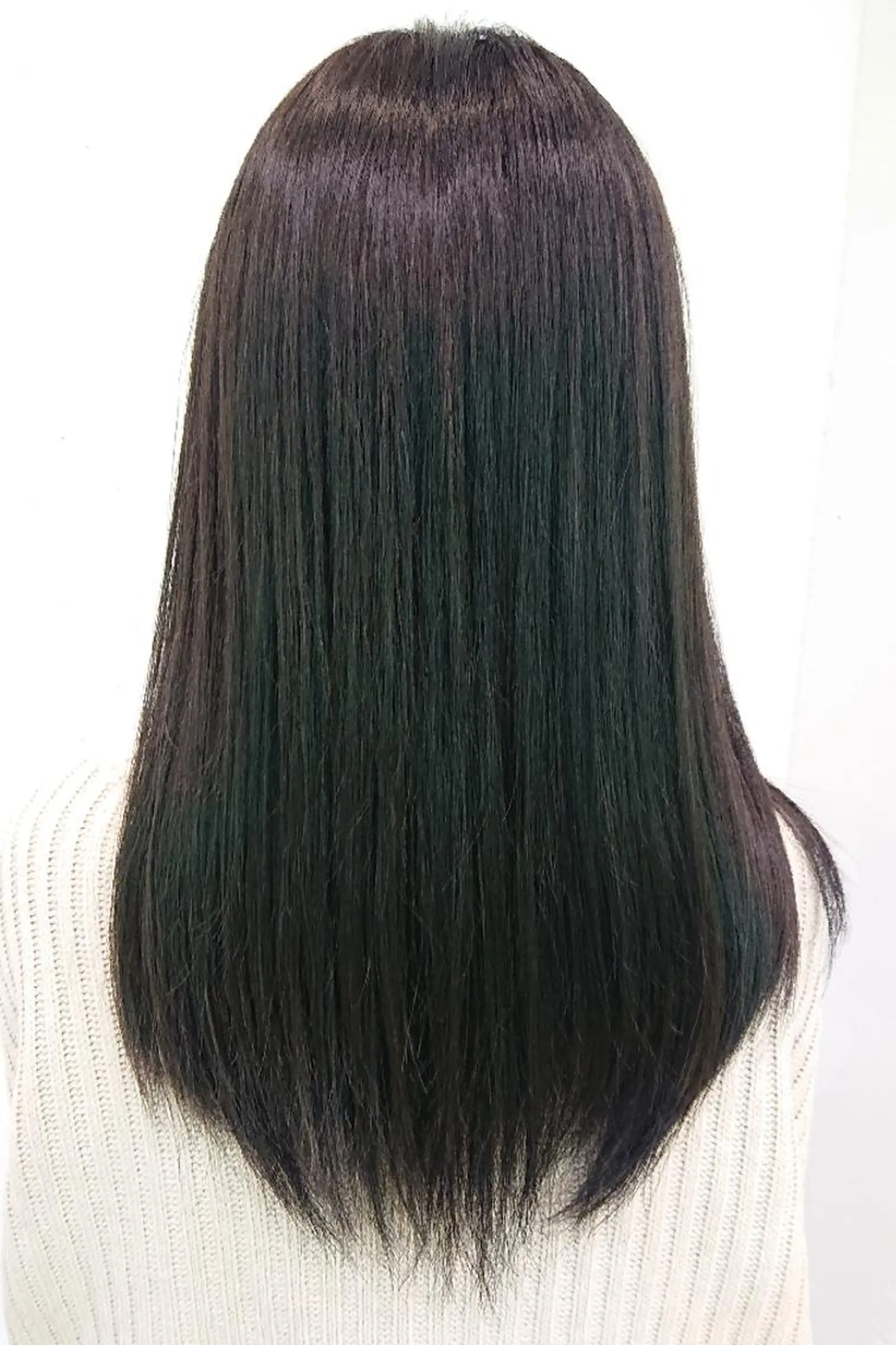 ロング カラー LINK所属・山口 彩海のヘアスタイル