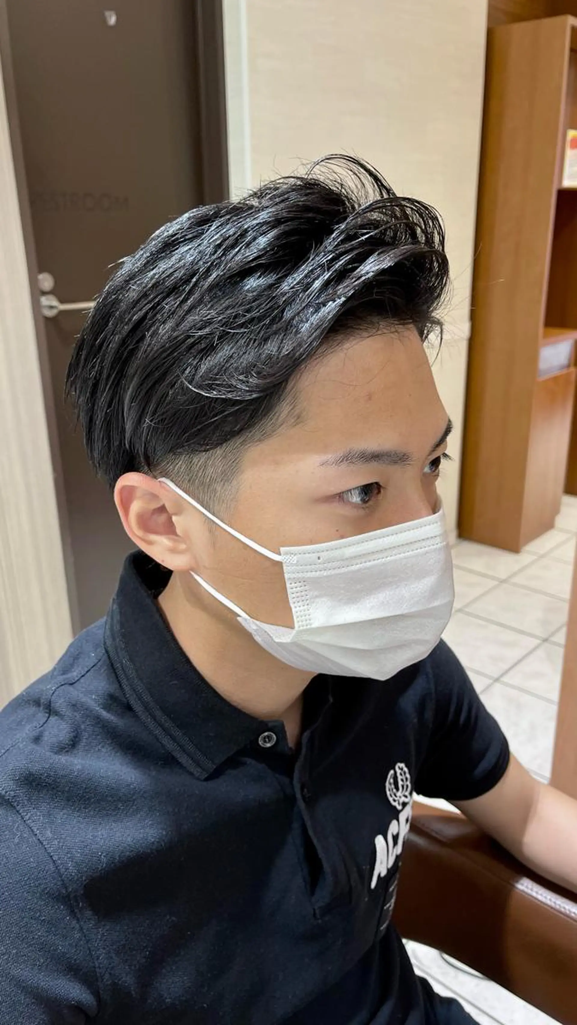 ショート パーマ メンズ メンズパーマ カット ヘアカラー トリートメント テラモト カズヨシのヘアスタイル