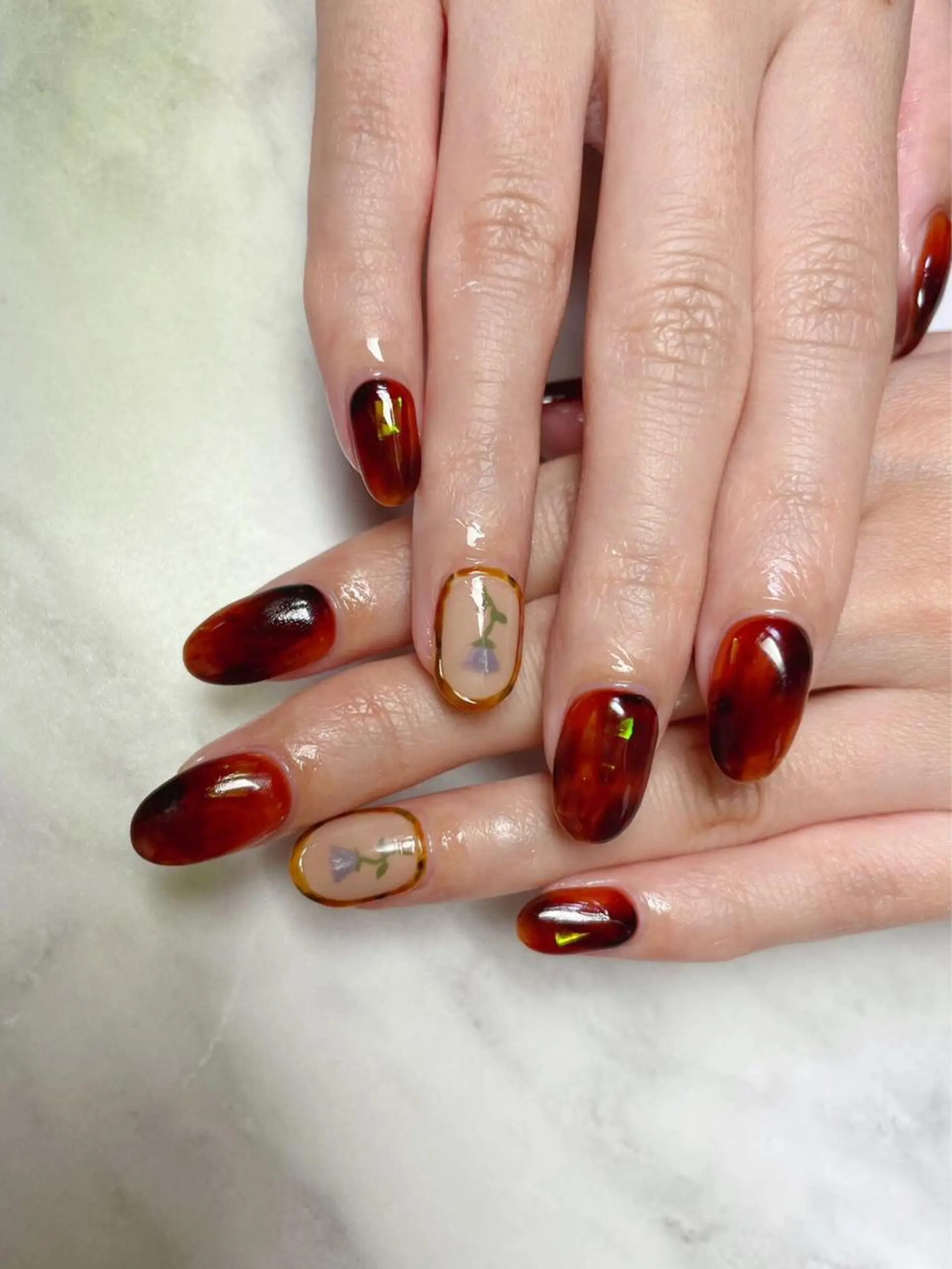 ネイル ハンドネイル RI SA☀️ リサのネイルデザイン