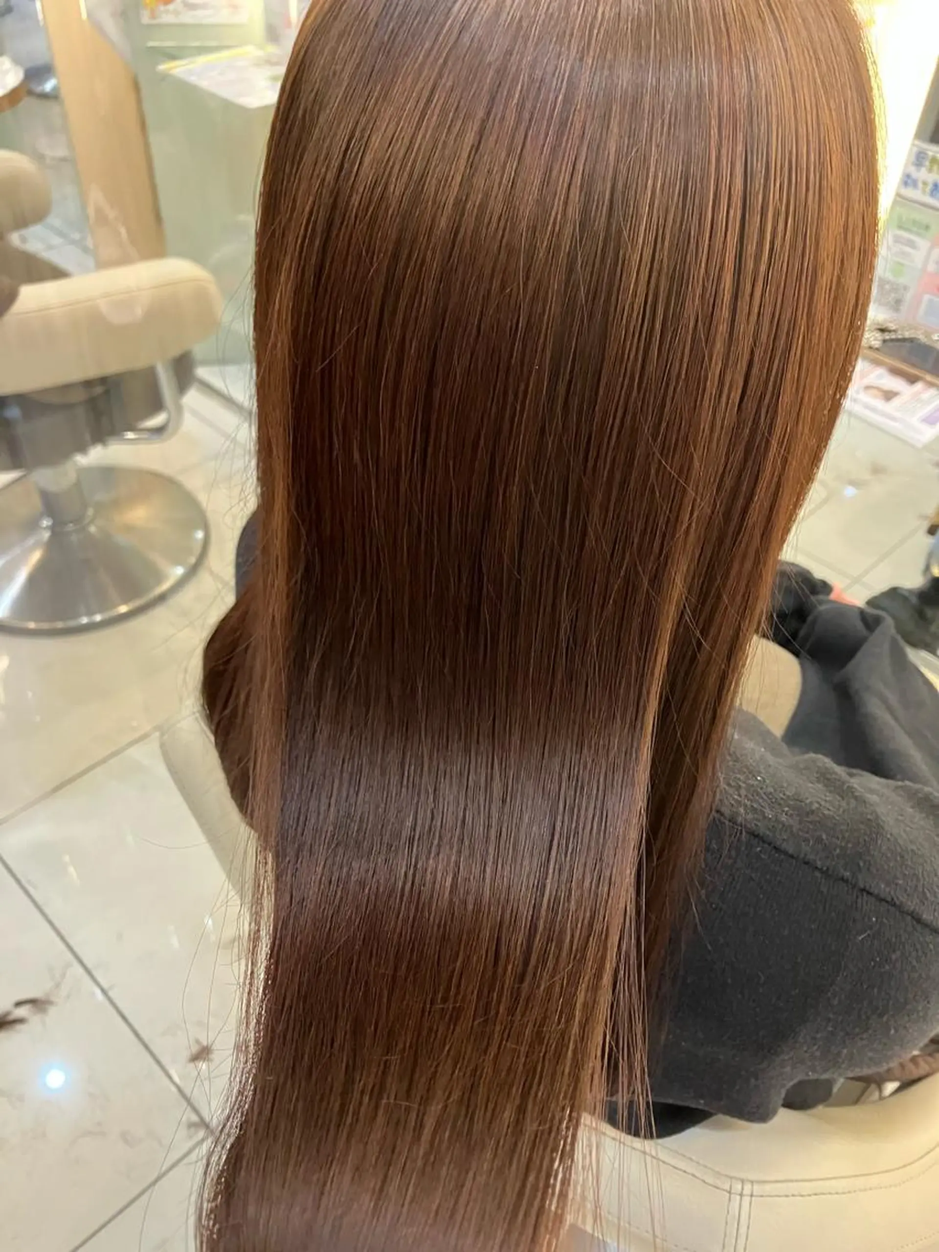 セミロング トリートメント yukari 艶髪ヘアのヘアスタイル