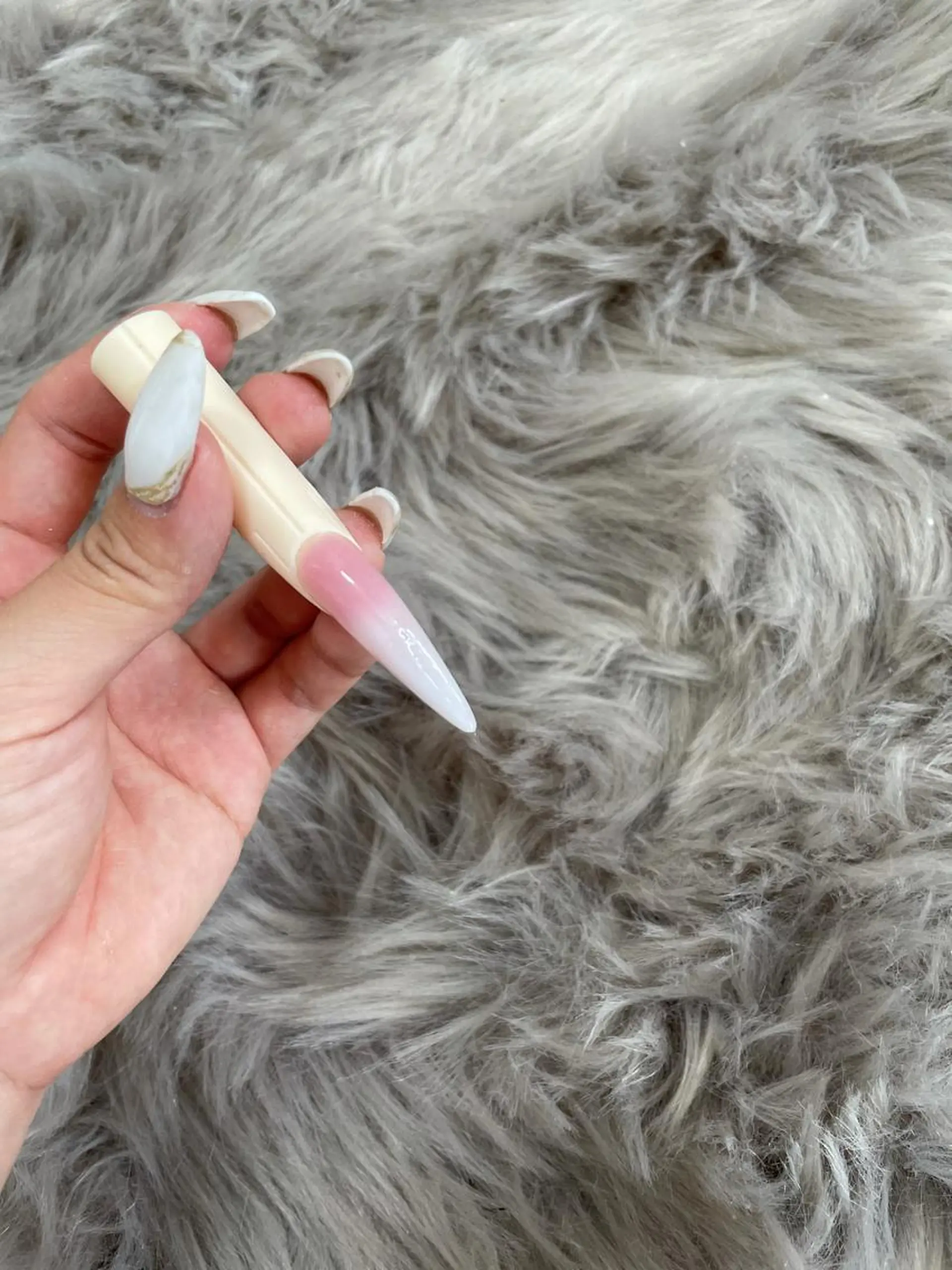 ネイル BINERVA所属・BINERVA nail salonのネイルデザイン