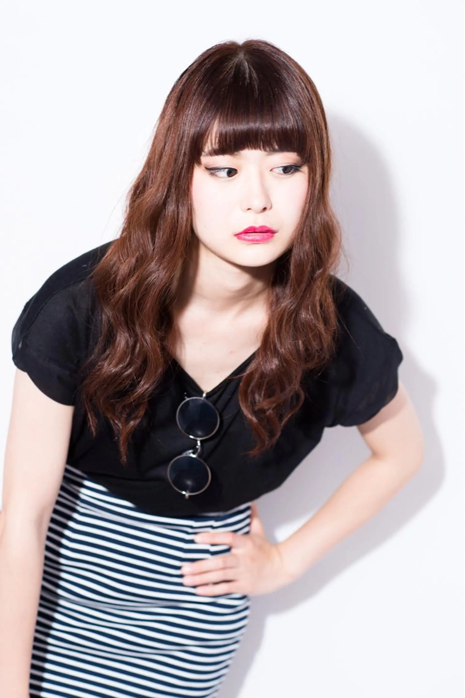 セミロング ロング カラー パーマ レッドカラー ロング アオガミ （前髪顔周りカット）のヘアスタイル