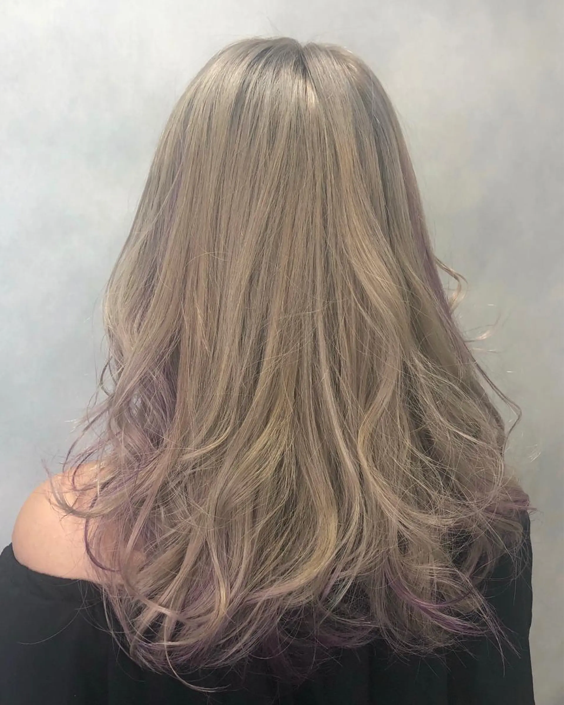 ロング 推しカラー🌙 RIHOのヘアスタイル