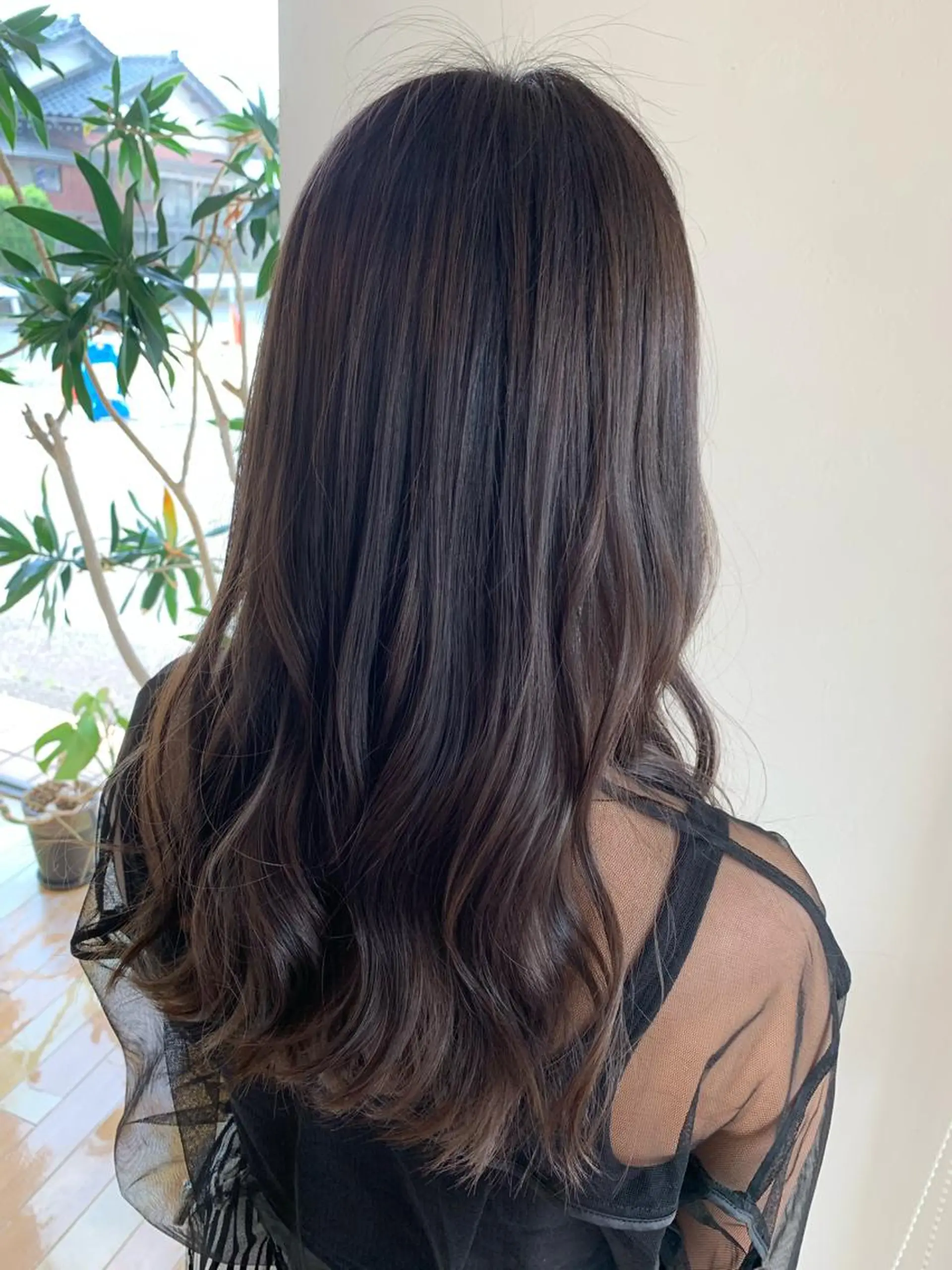 カラー 柴田 結衣のヘアスタイル