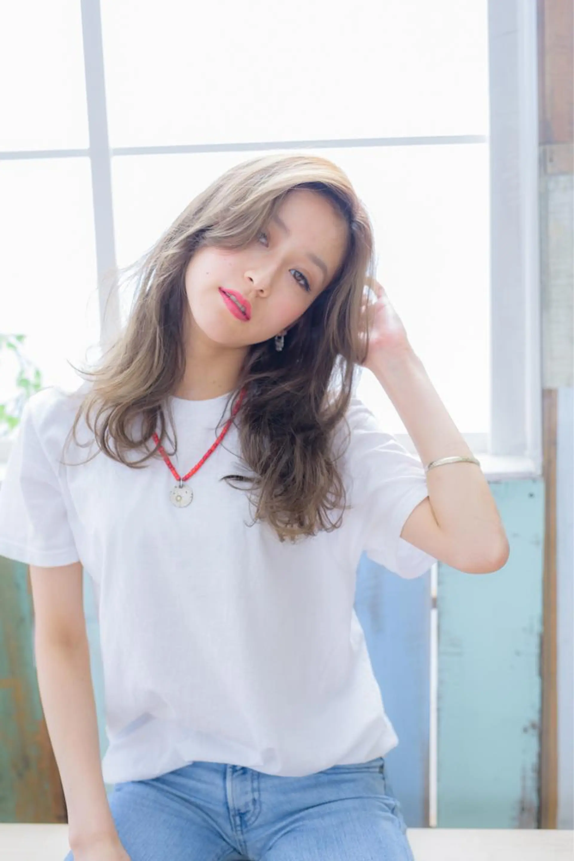 カラー パーマ ヘアアレンジ ベージュカラー ブリーチ 透明感カラー カット ヘアカラー トリートメント ヘアセット ✨ハイクオリティ✨ 山本香也のヘアスタイル